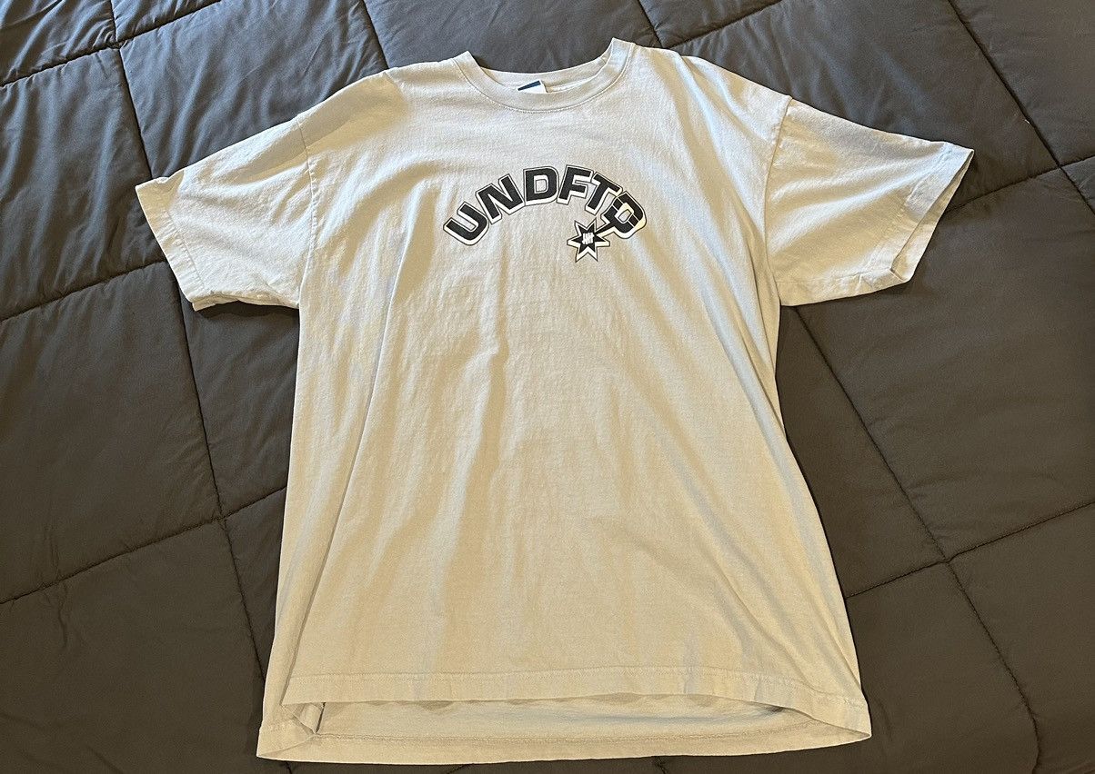Undefeated UNDFT TEE SZ XL Size US XL / EU 56 / 4 - 1 Thumbnail