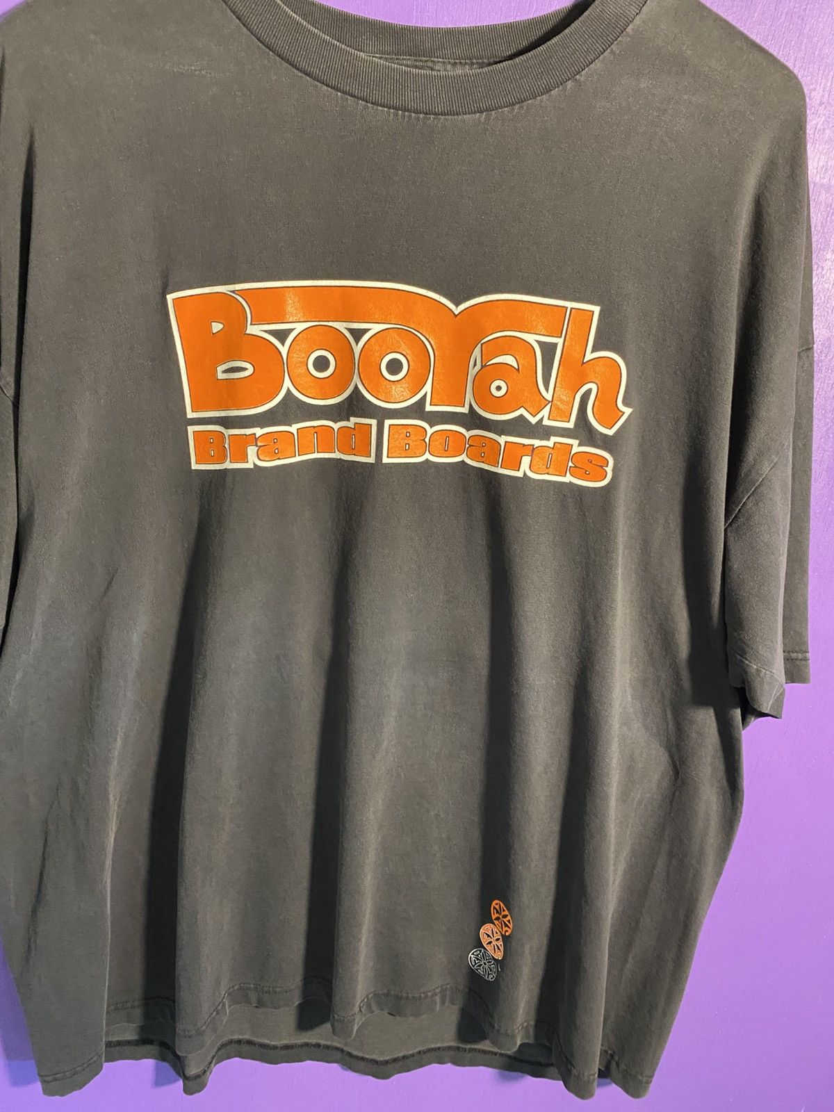 Vintage Vintage 90s Booyah Boards logo t-shirt Size US XL / EU 56 / 4 - 3 Thumbnail