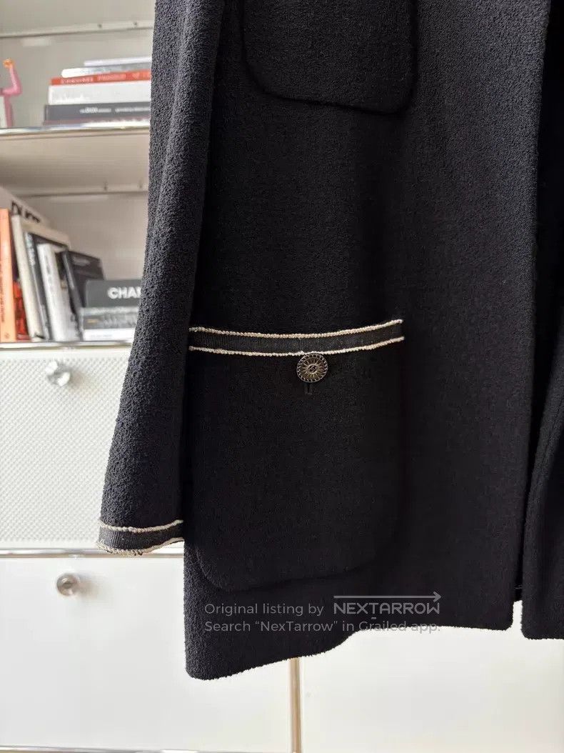 Chanel Chanel Black stand-up collar white edge four-pocket tweed Size XS / US 0-2 / IT 36-38 - 3 Thumbnail
