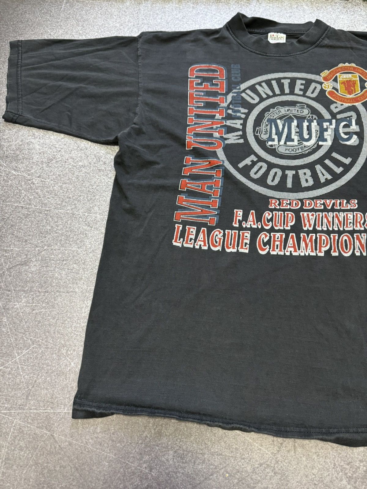 Vintage Vintage 90s Manchester United Winners T shirt Champions Size US L / EU 52-54 / 3 - 4 Thumbnail