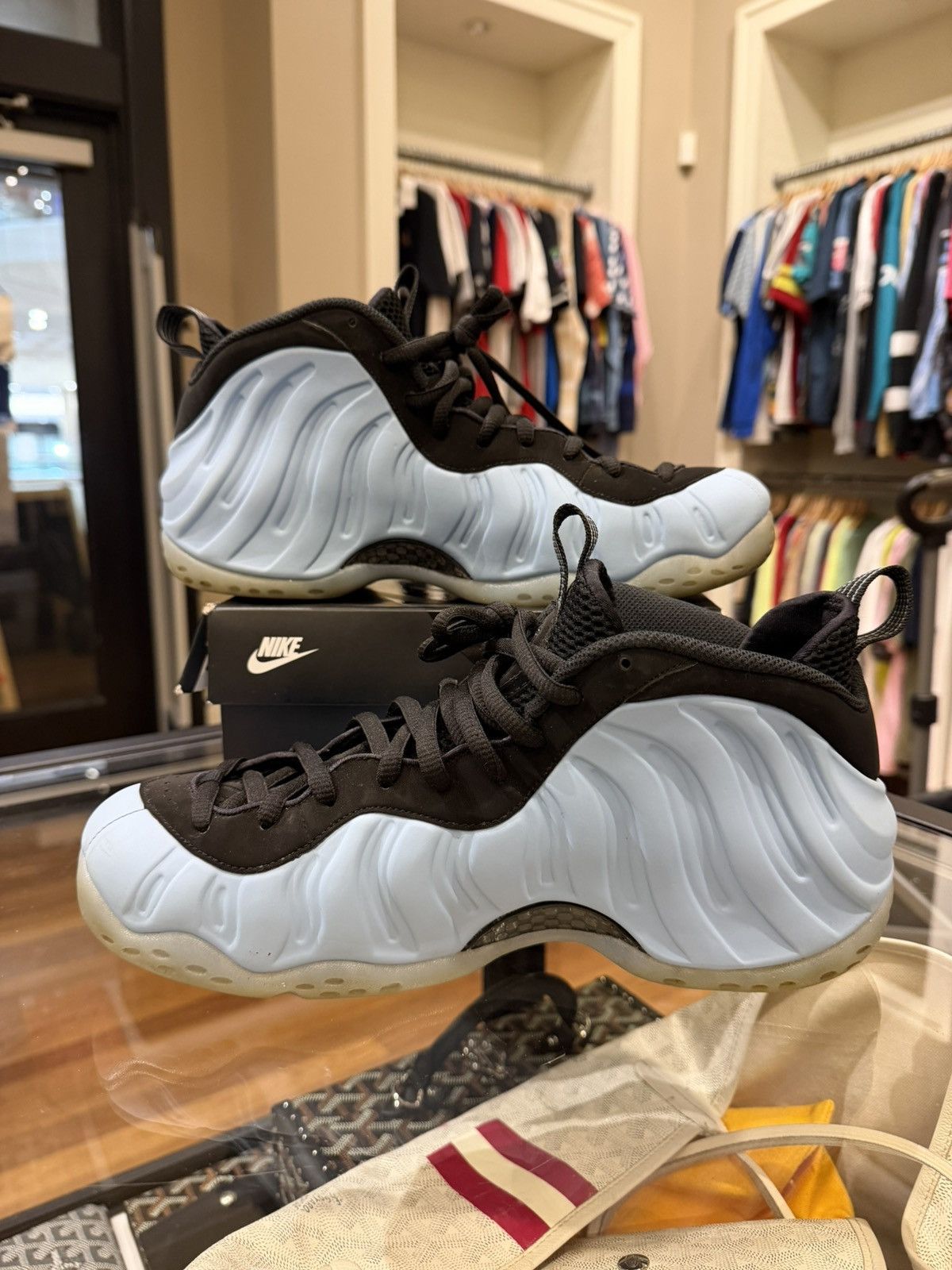 Nike Nike Foamposite Pro ‘Psychic Blue’ Size US 10.5 / EU 43-44 - 2 Thumbnail