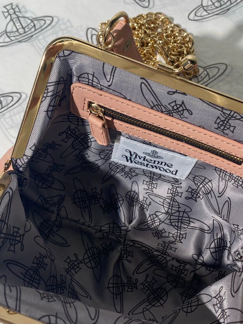 Vivienne Westwood Vivienne Westwood size os Cross pattern with milk tea powde Size ONE SIZE - 9 Thumbnail
