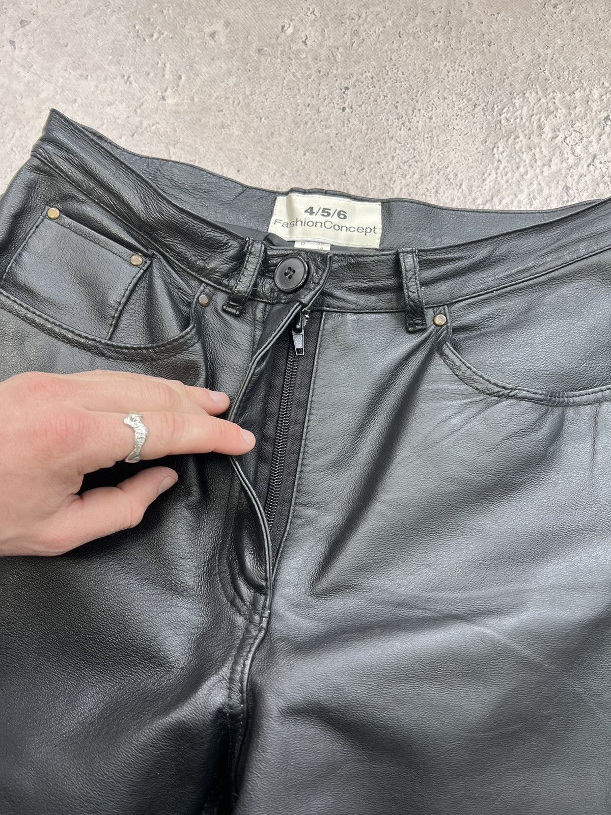 Designer × Leather VINTAGE CASUAL BALENCIAGA STYLE LEATHER PANTS MOTO RACING Size US 30 / EU 46 - 8 Thumbnail