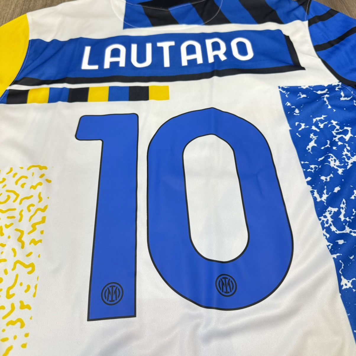 Nike Inter Milan 20/21 fourth away shirt #10 Lautaro (Bnwt) Size US XL / EU 56 / 4 - 4 Thumbnail