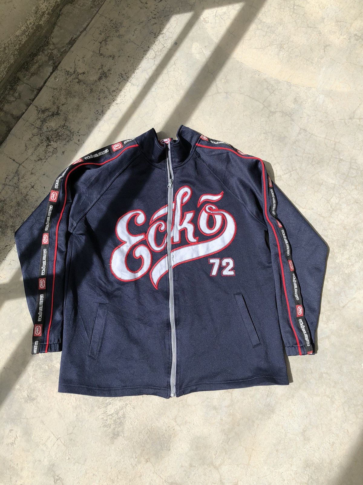 Southpole Ecko UNLTD Big Spell Out Logo Embroided Logo Size L Size US L / EU 52-54 / 3 - 2 Thumbnail