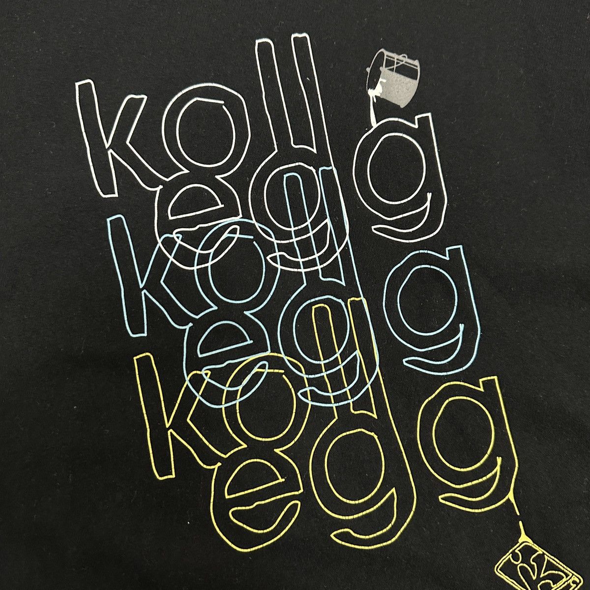 Vintage Vintage 00s Koll Egg Paint tee streetwear y2k heavyweight Size US M / EU 48-50 / 2 - 6 Thumbnail