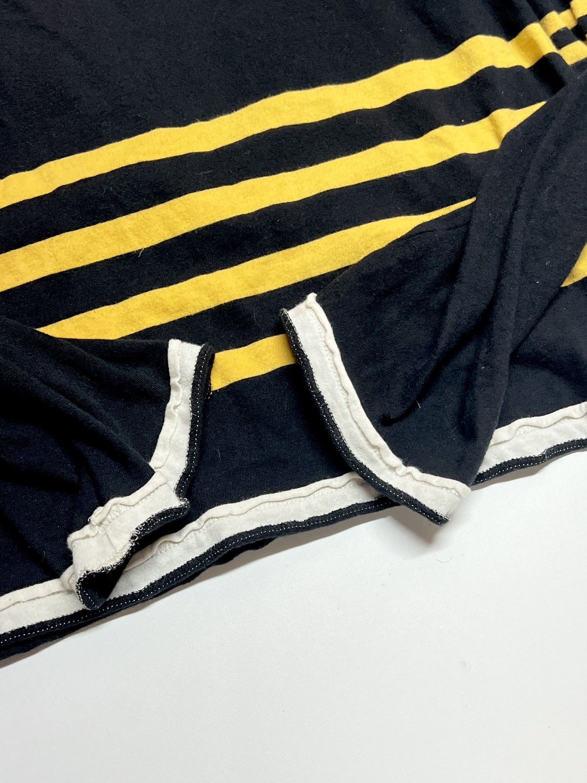 Undercover Jun takhashi Black and yellow long sleeve Size US M / EU 48-50 / 2 - 5 Thumbnail