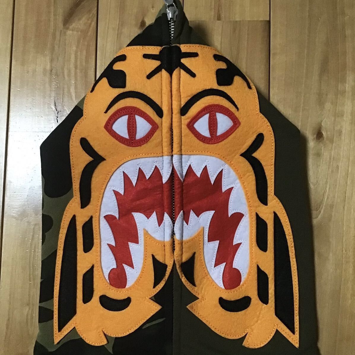 Bape BAPE Tiger full zip hoodie olive × 1st camo green APE Size US L / EU 52-54 / 3 - 3 Thumbnail