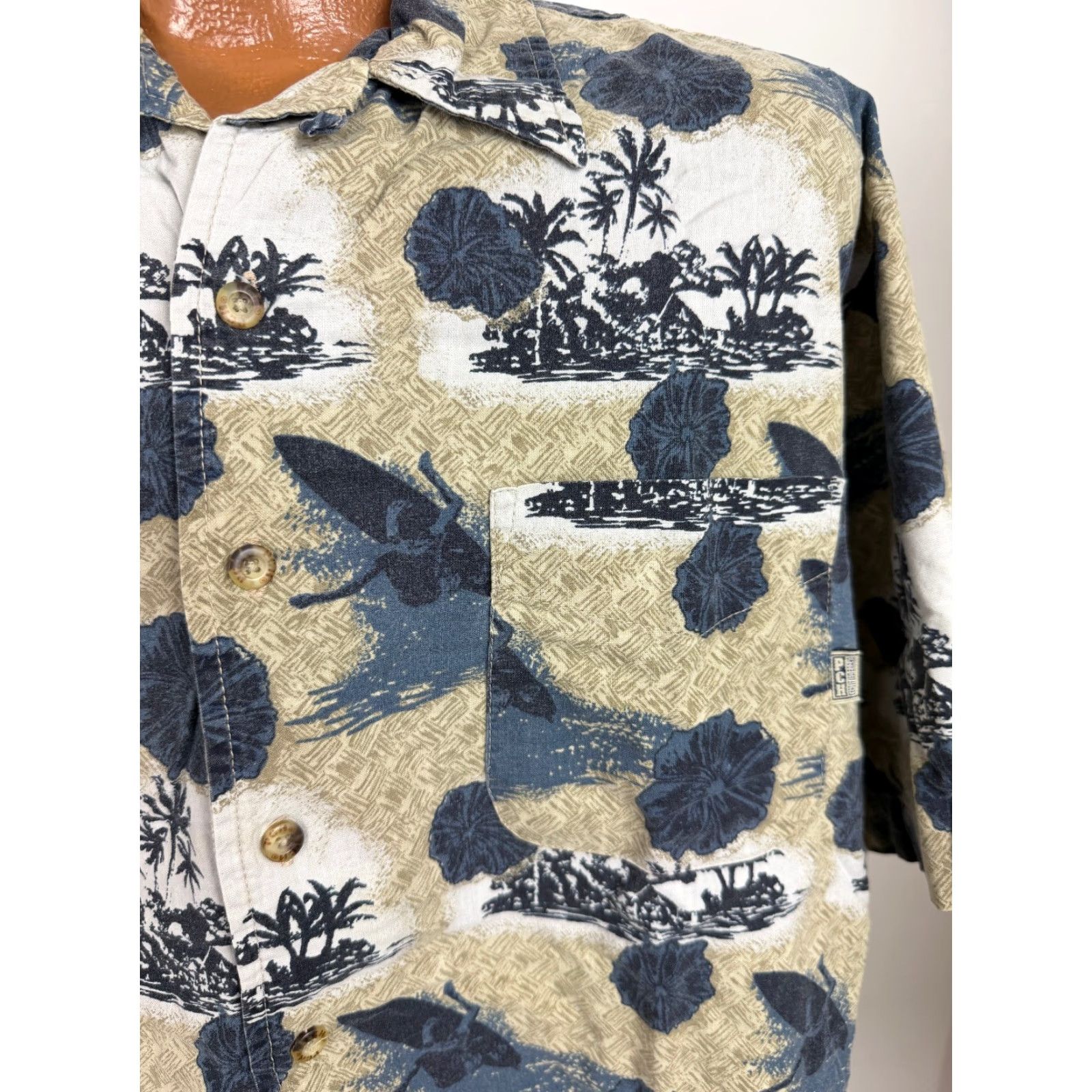 Vintage VINTAGE Pacific Coast Highway Hawaiian Shirt Mens L beige Cotton 90s Floral Surf Camp Collar Button-Up Short Sleeve Size US L / EU 52-54 / 3 - 6 Thumbnail
