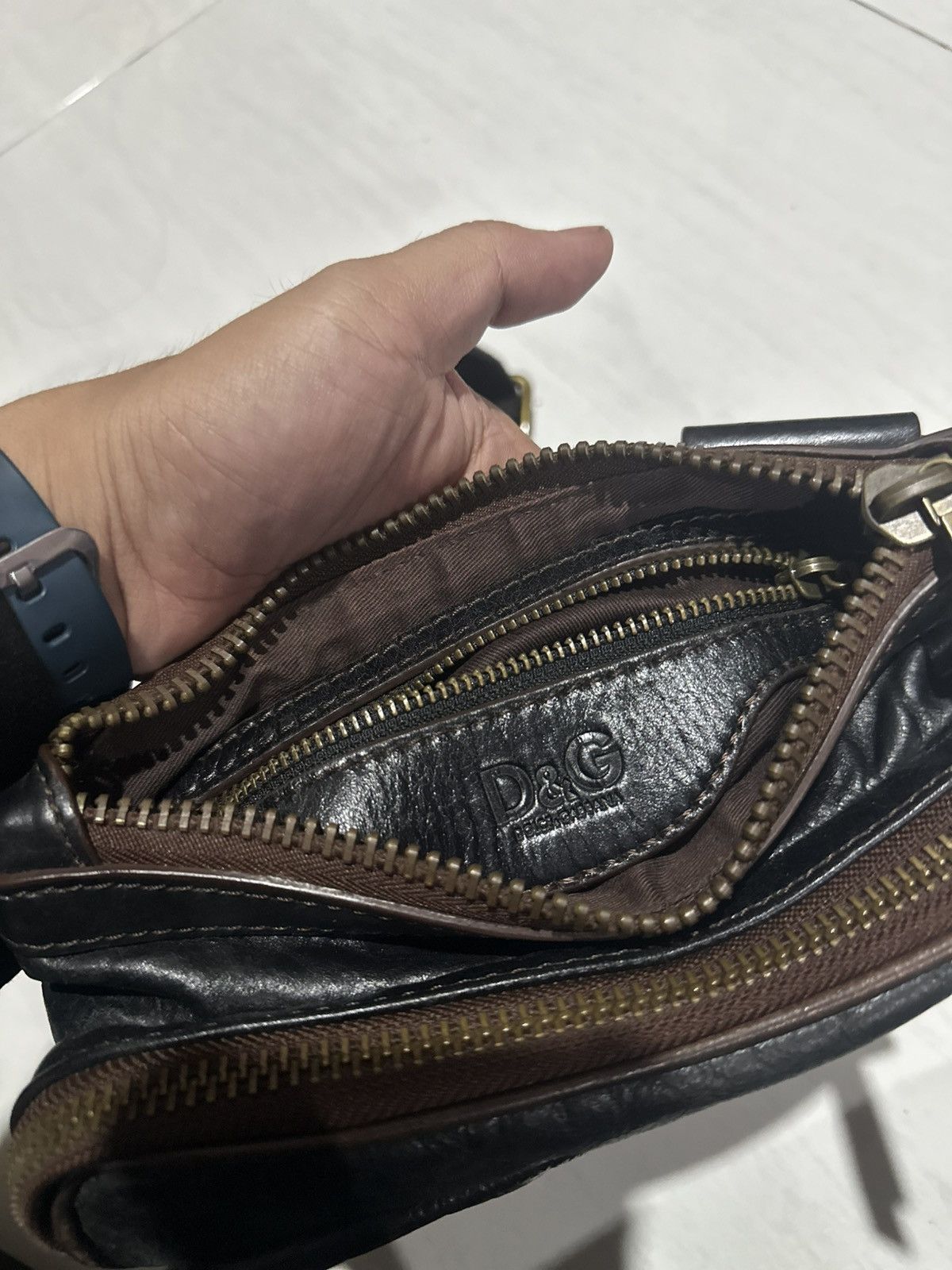Dolce & Gabbana D&G Mens Black Leather Crossbody Bag Size ONE SIZE - 8 Thumbnail