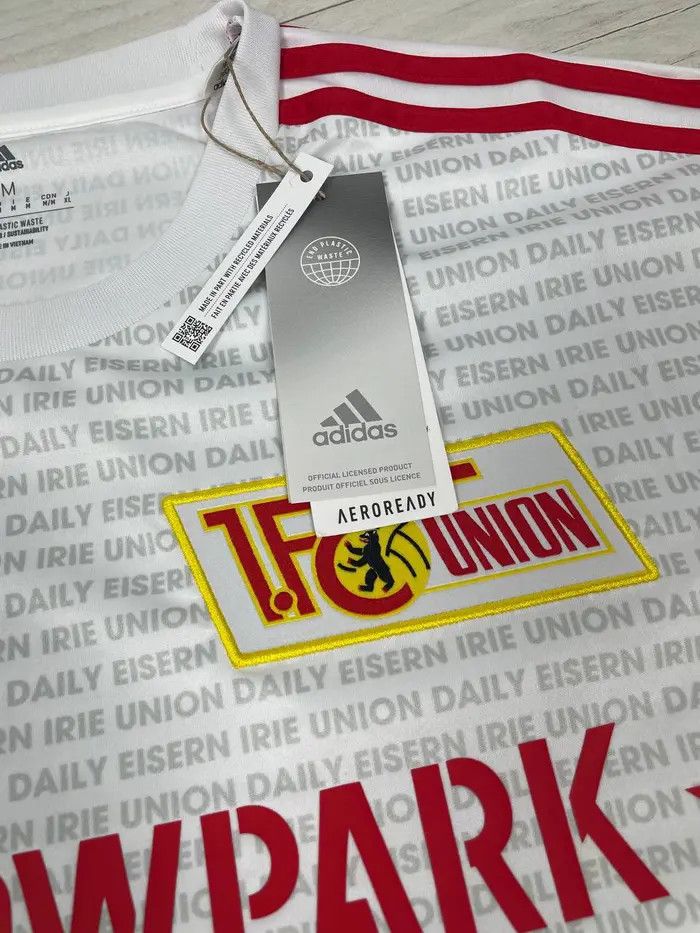 Adidas Adidas Union Berlin 2022 2023 Fourth Shirt Soccer Jersey Size US M / EU 48-50 / 2 - 5 Thumbnail
