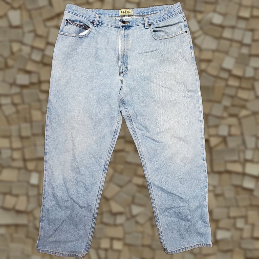 Vintage LL Bean Jeans Relaxed Fit Men 38x30 Light Blue Denim Cotton 5-Pocket Straight Vintage? No, 134770 Size US 38 / EU 54 - 1 Thumbnail