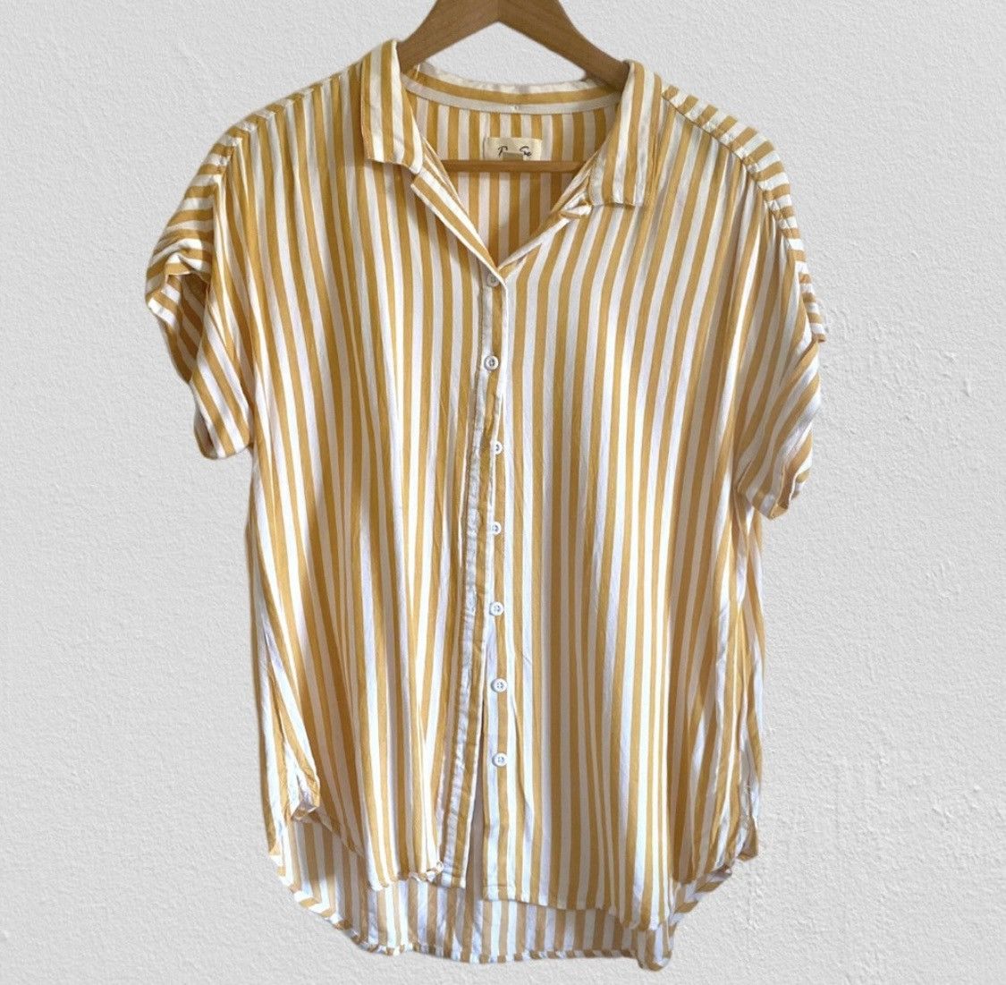 Other PER SE BY CARLISLE SHORT SLEEVE STRIPED BUTTON UP BLOUSE TOP Size L / US 10 / IT 46 - 1 Thumbnail