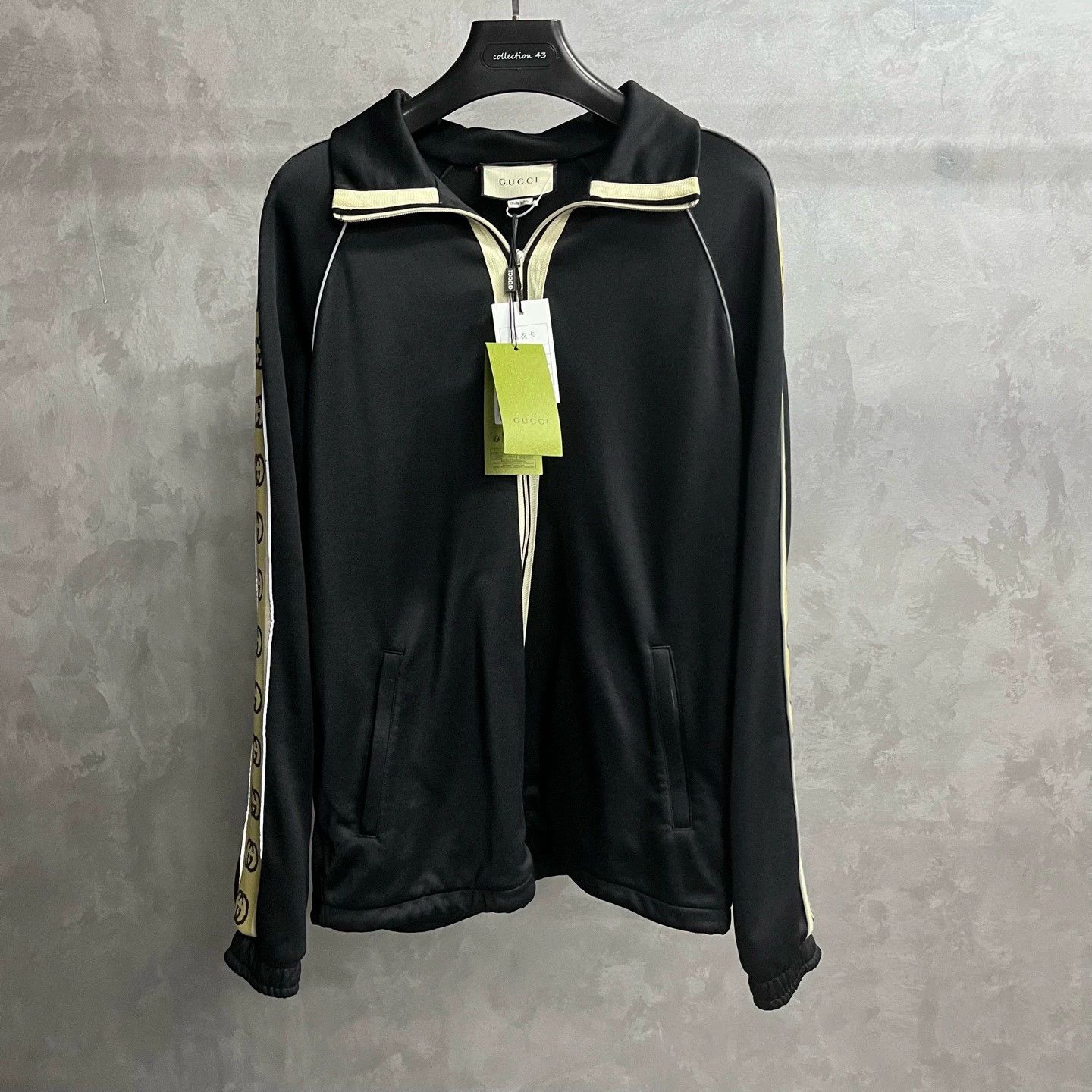 Gucci gucci black logo striped long sleeve jacket Size US L / EU 52-54 / 3 - 1 Thumbnail