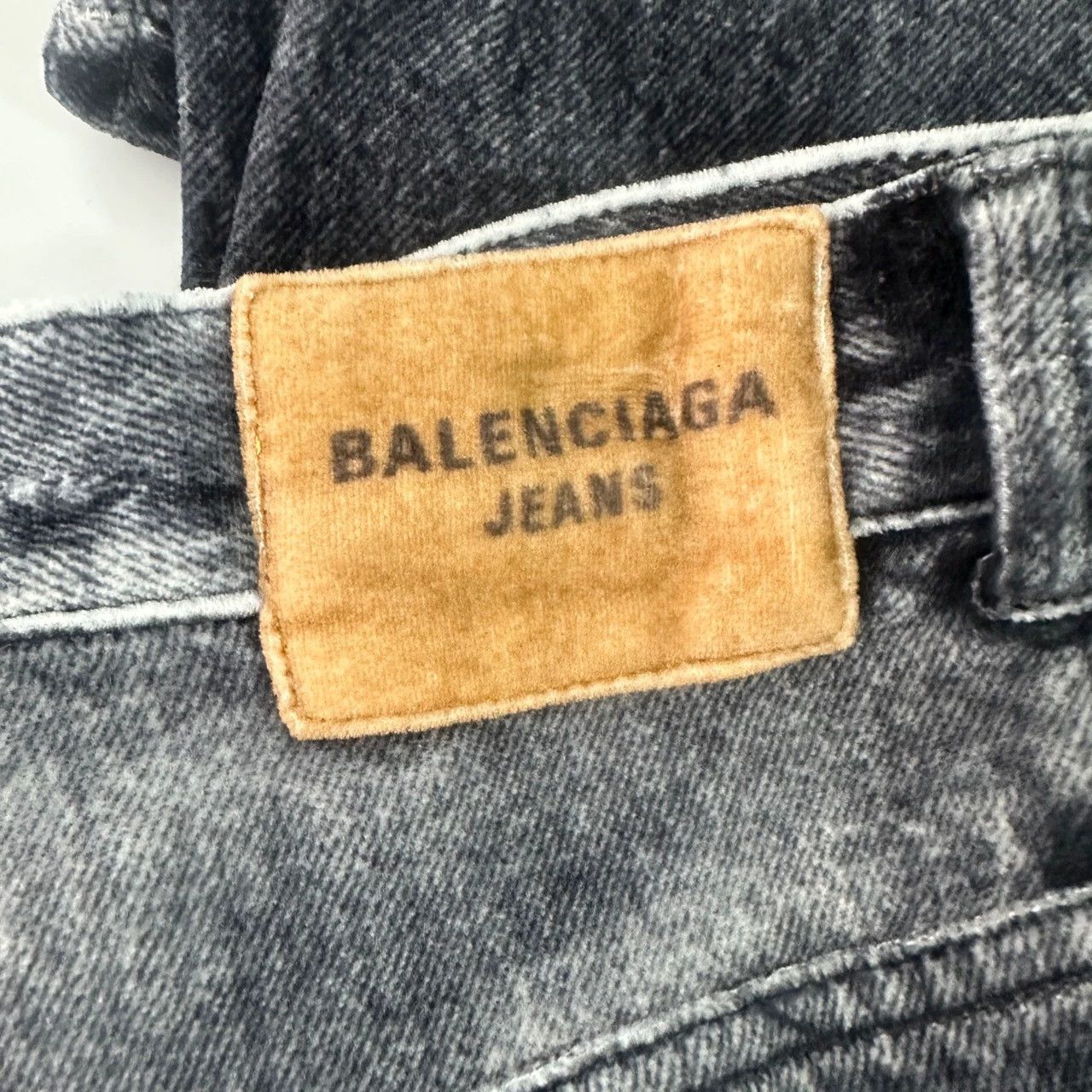 Balenciaga balenciaga trompe 3d printed denim pants Size US 30 / EU 46 - 6 Thumbnail