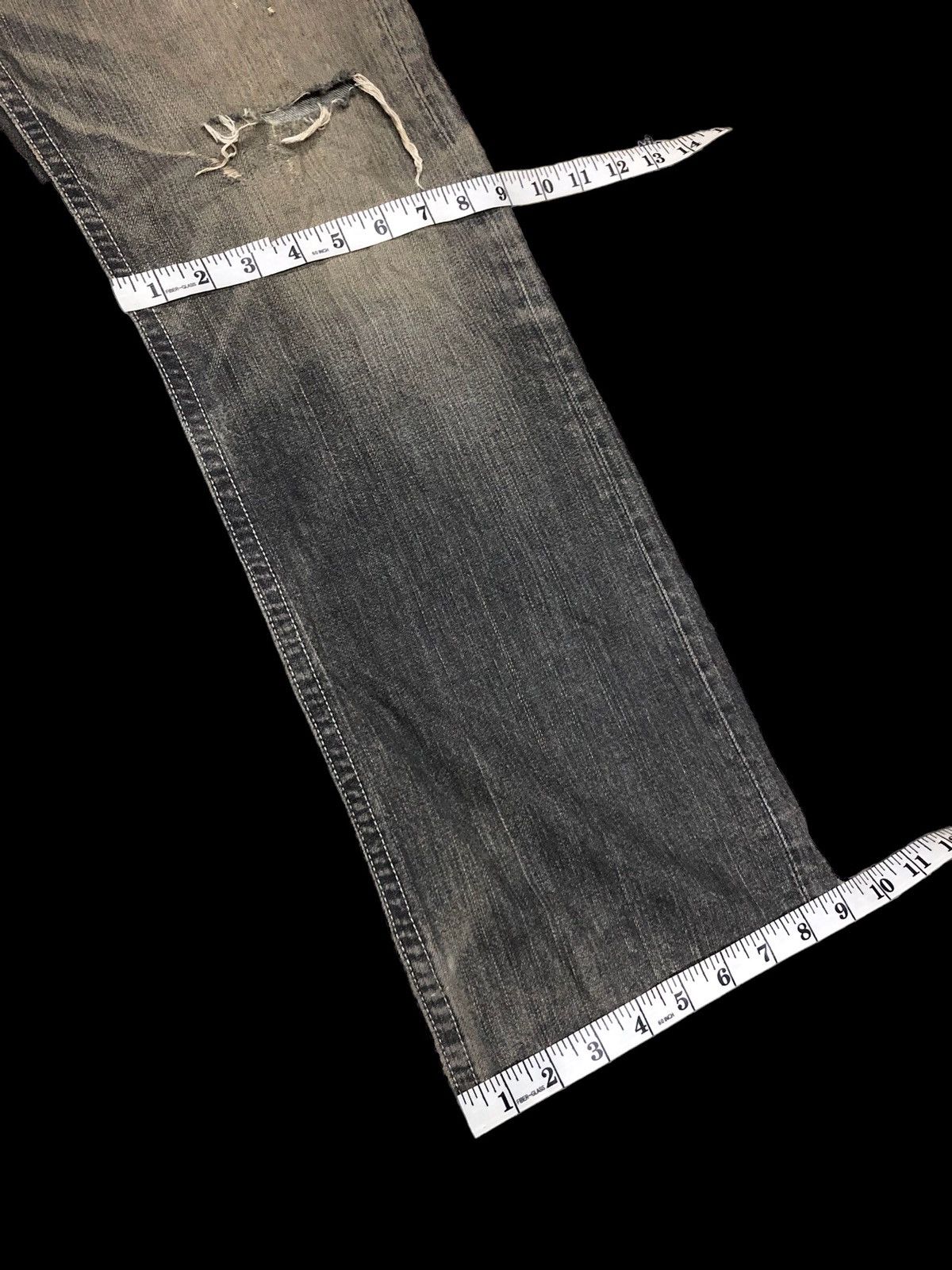 Uniqlo FLARE RUSTY VINTAGEUNIQLO DISTRESSED DENIM Size US 31 - 9 Thumbnail