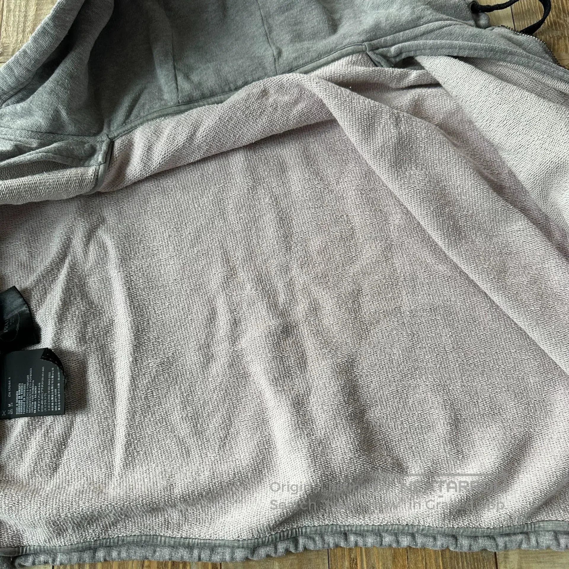 Prada Prada Gray Hooded Inverted Triangle Coat. Size US M / EU 48-50 / 2 - 7 Thumbnail