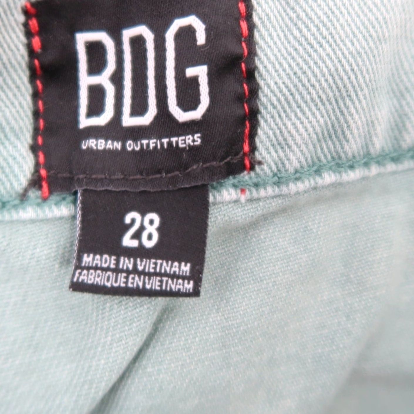 Bdg BDG Urban Outfitters light green denim high rise shorts Women's 28 Regular Inseam 3" 100% Cotton Spring Summer Size 28" / US 6 / IT 42 - 3 Thumbnail