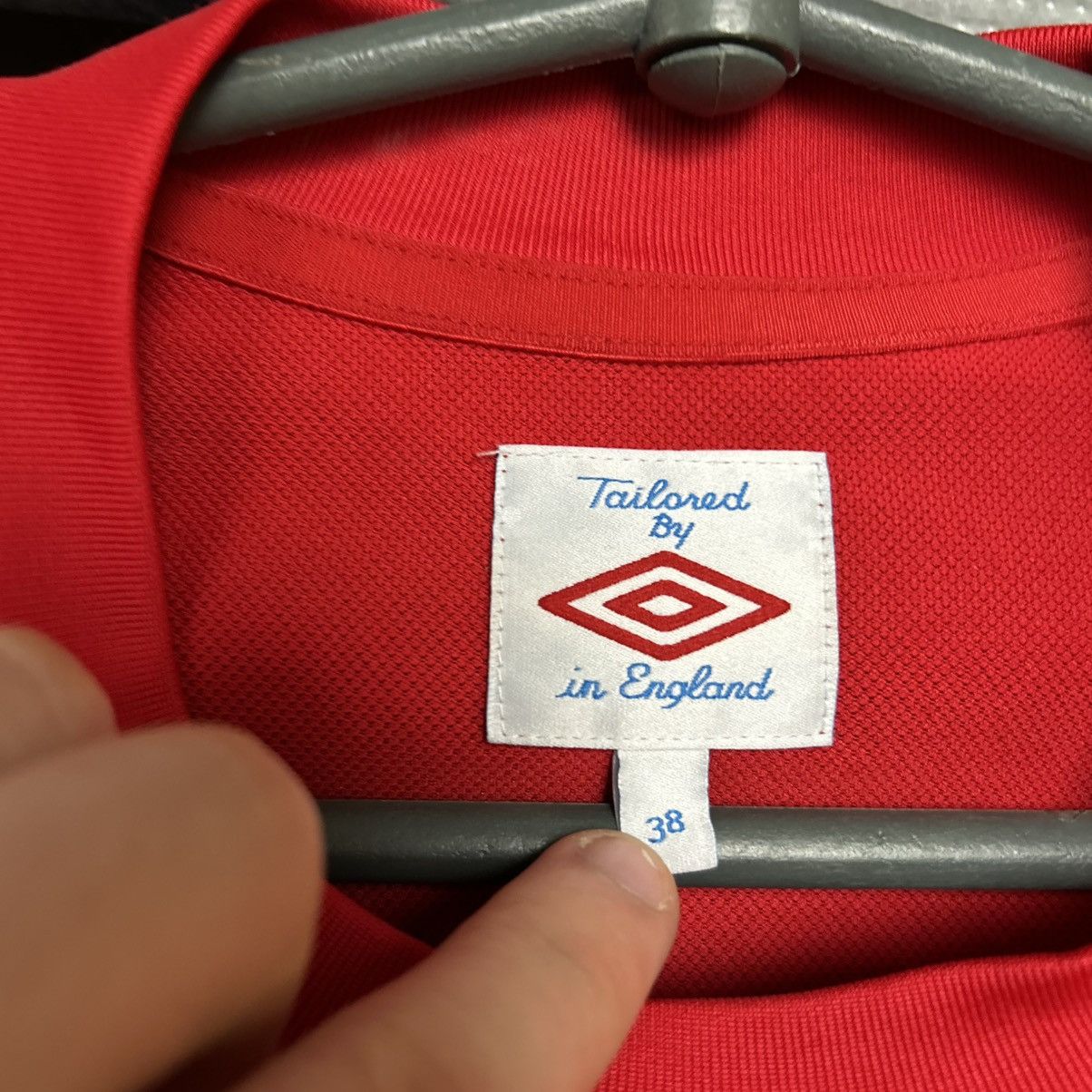 Umbro Vintage Umbro England Small logo Training soccer jersey Size US S / EU 44-46 / 1 - 5 Thumbnail