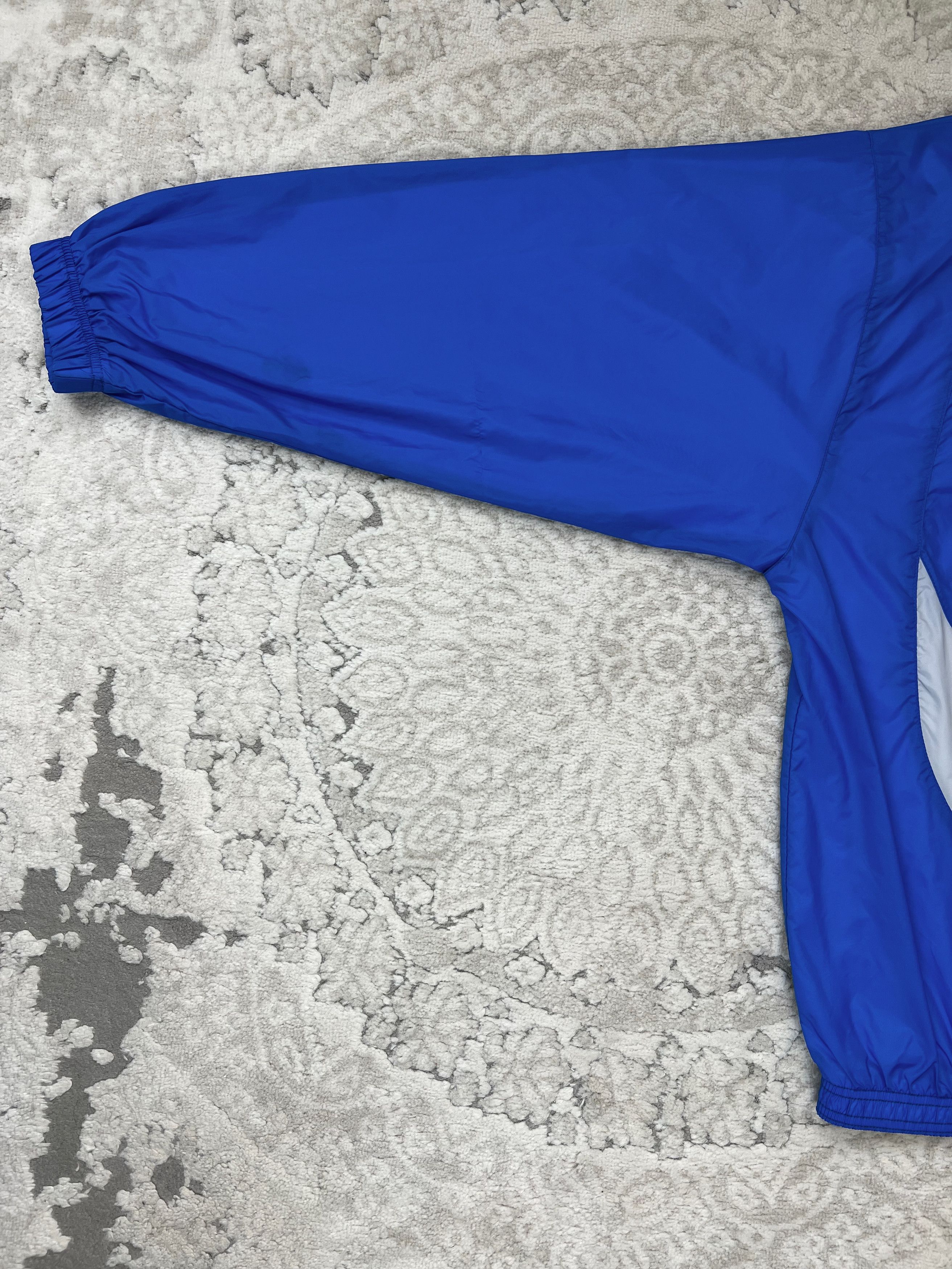 Nike Vintage 90s Nike Big Back Swoosh Windbreaker Light Jacket Size US XL / EU 56 / 4 - 15 Thumbnail