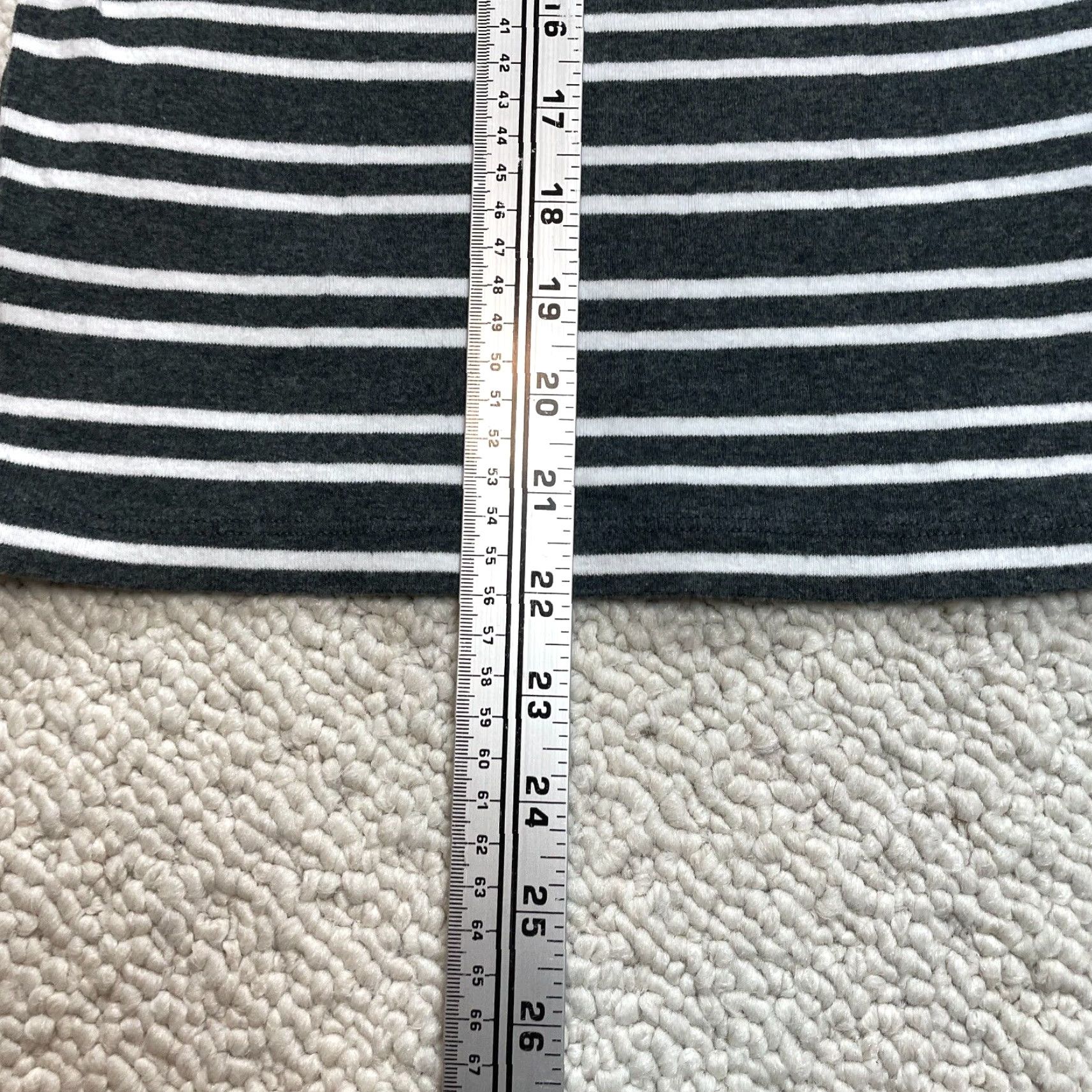 Tommy Hilfiger Tommy Hilfiger Shirt Womens S Gray White Striped Long Sleeve Casual Top Size S / US 4 / IT 40 - 7 Thumbnail