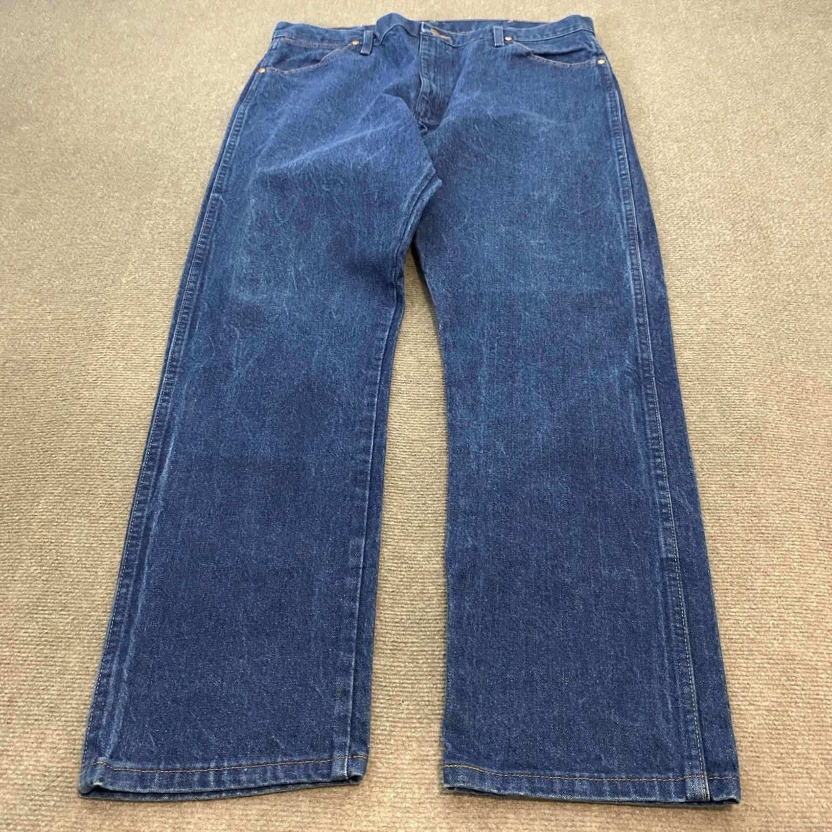 Wrangler VINTAGE Wrangler Jeans Mens 38x30 Blue 13MWZ Cowboy Cut Western Distressed USA Cowboy Hat? Size US 38 / EU 54 - 4 Thumbnail