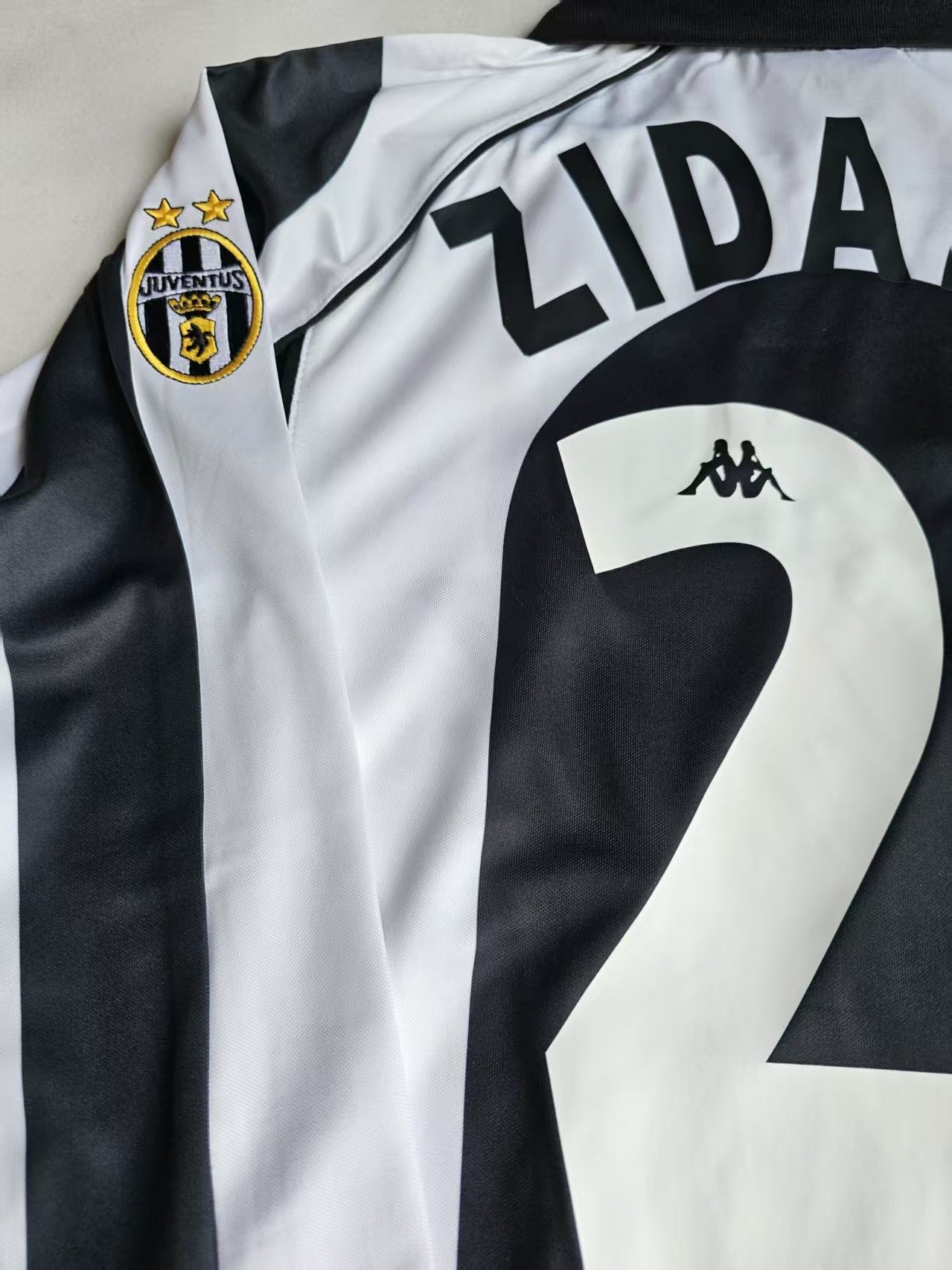 Other 1997 1998 Juventus #21 Zidane Jersey Longsleeve Size US XXL / EU 58 / 5 - 5 Thumbnail
