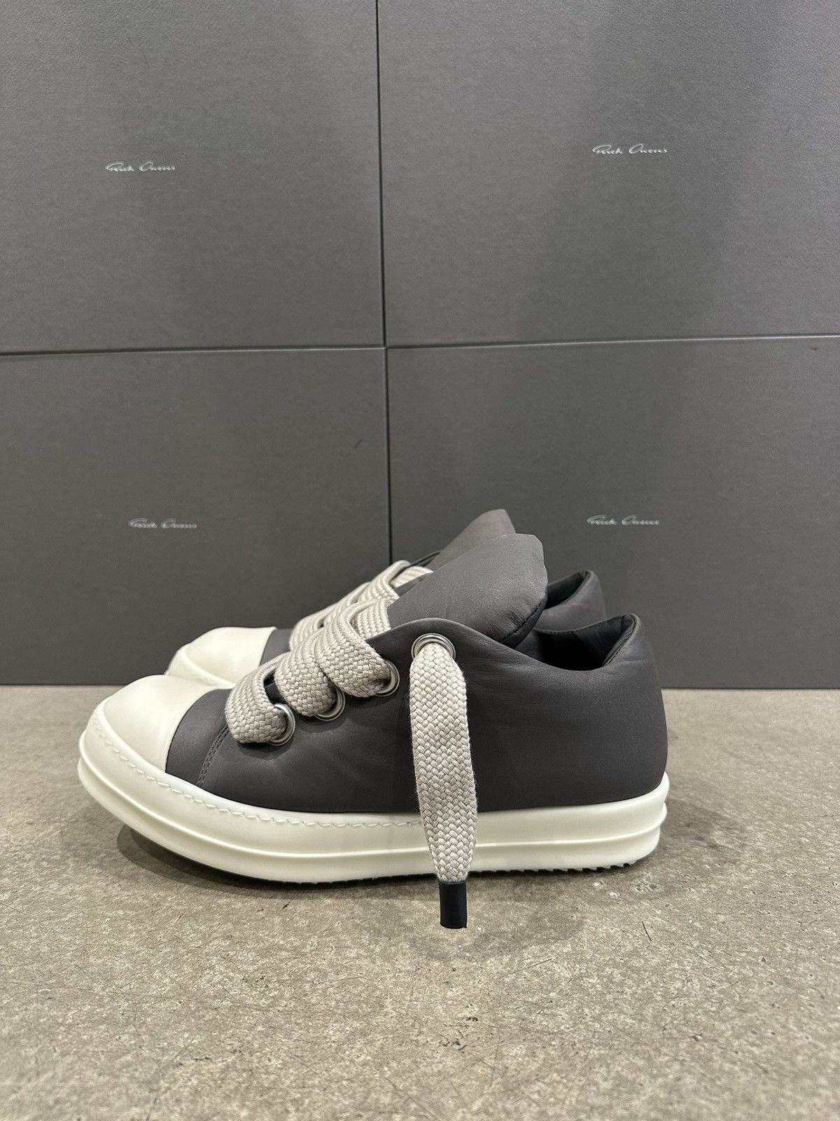 Rick Owens RICK OWENS - Jumbo Lace Padded Low Dark Dust Milk Size US 8 / EU 41 - 3 Thumbnail