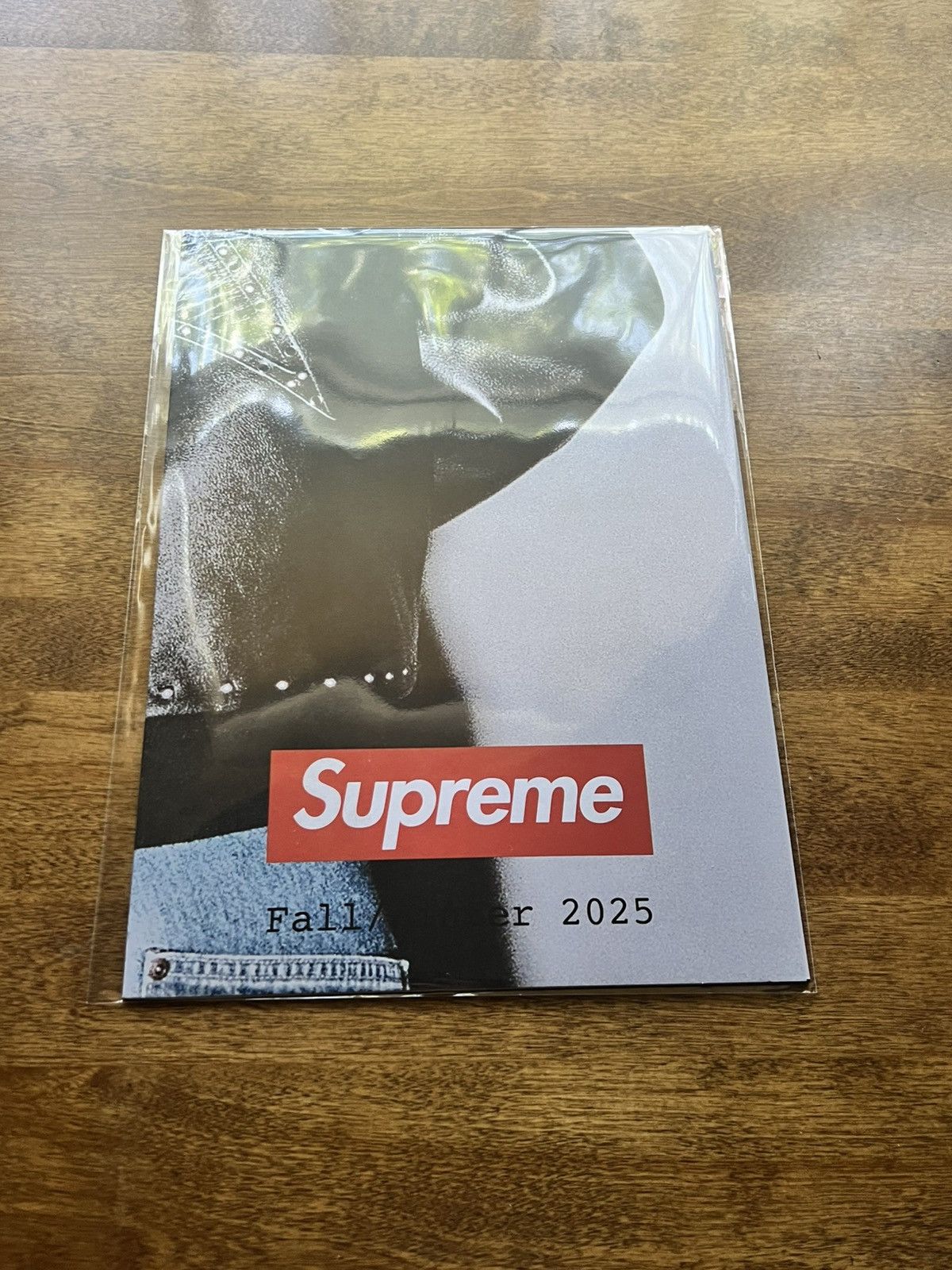 Supreme Supreme FW25 Lookbook Poster Size ONE SIZE - 3 Thumbnail