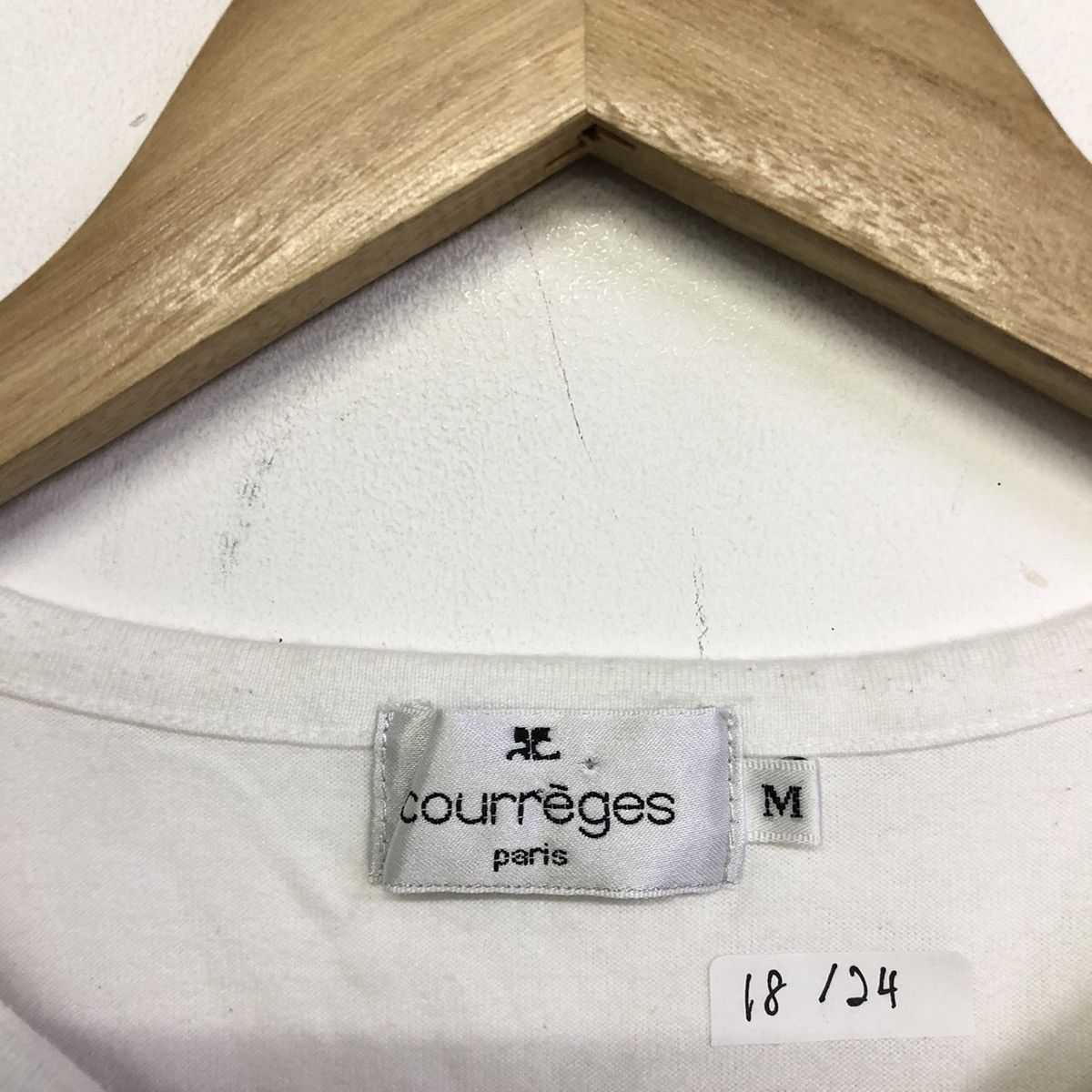 Courreges × Vintage Vintage Courreges Paris Designer Tshirt Size US M / EU 48-50 / 2 - 9 Thumbnail