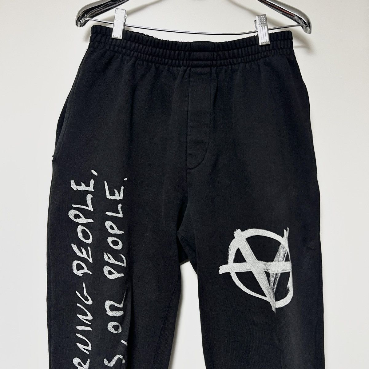 Vetements 19AW Handcrafted Anarchy Sweatpants Size US 30 / EU 46 - 2 Thumbnail