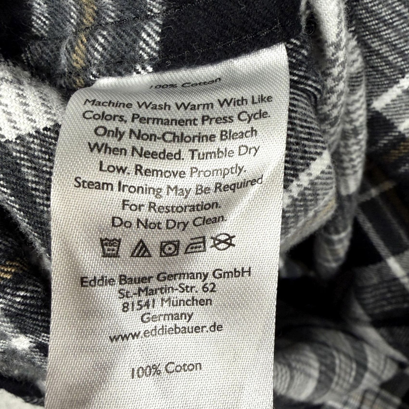 Eddie Bauer Eddie Bauer Flannel Button-Down Shirt Mens M Black Plaid Classic Fit Button-Up Casual Workwear Size US M / EU 48-50 / 2 - 7 Thumbnail
