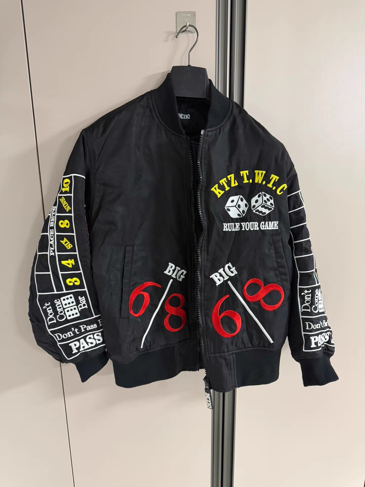 KTZ Black Graphic Bomber Jacket XS Size US XS / EU 42 / 0 - 1 Thumbnail