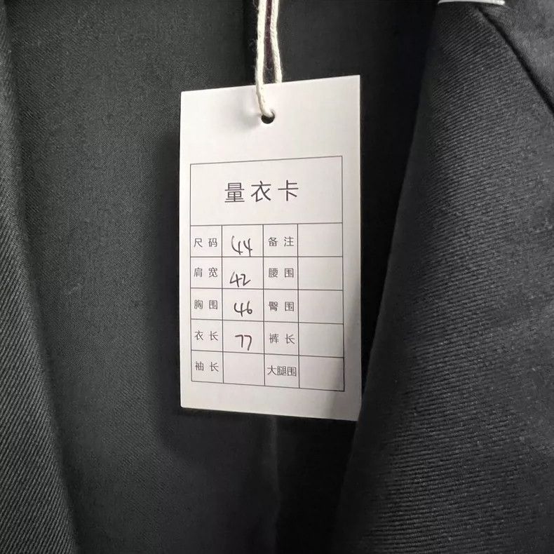 Givenchy Givenchy Size44 Black Stitch Detail Notched Lapel Single Br Size US M / EU 48-50 / 2 - 6 Thumbnail