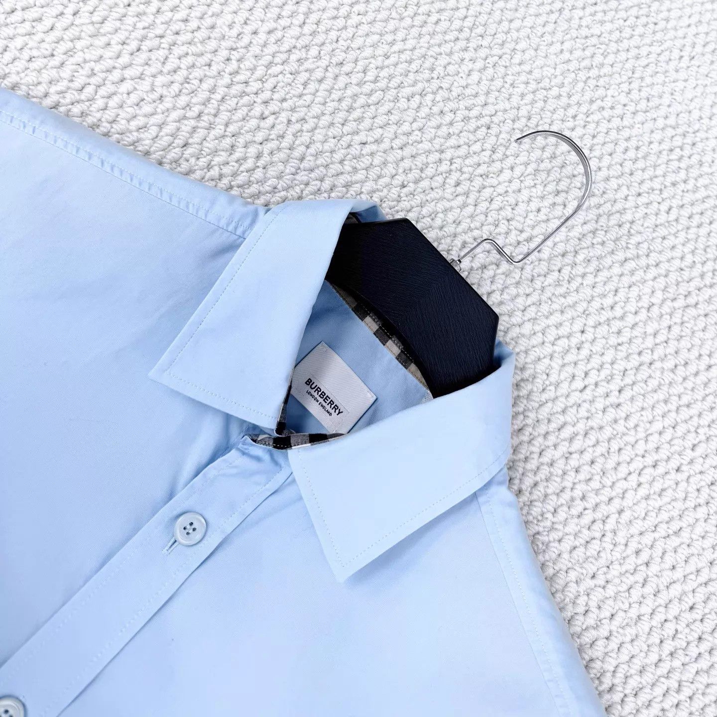 Burberry Burberry Light Blue TB Cuff Check Shirt M Unisex Size US M / EU 48-50 / 2 - 3 Thumbnail