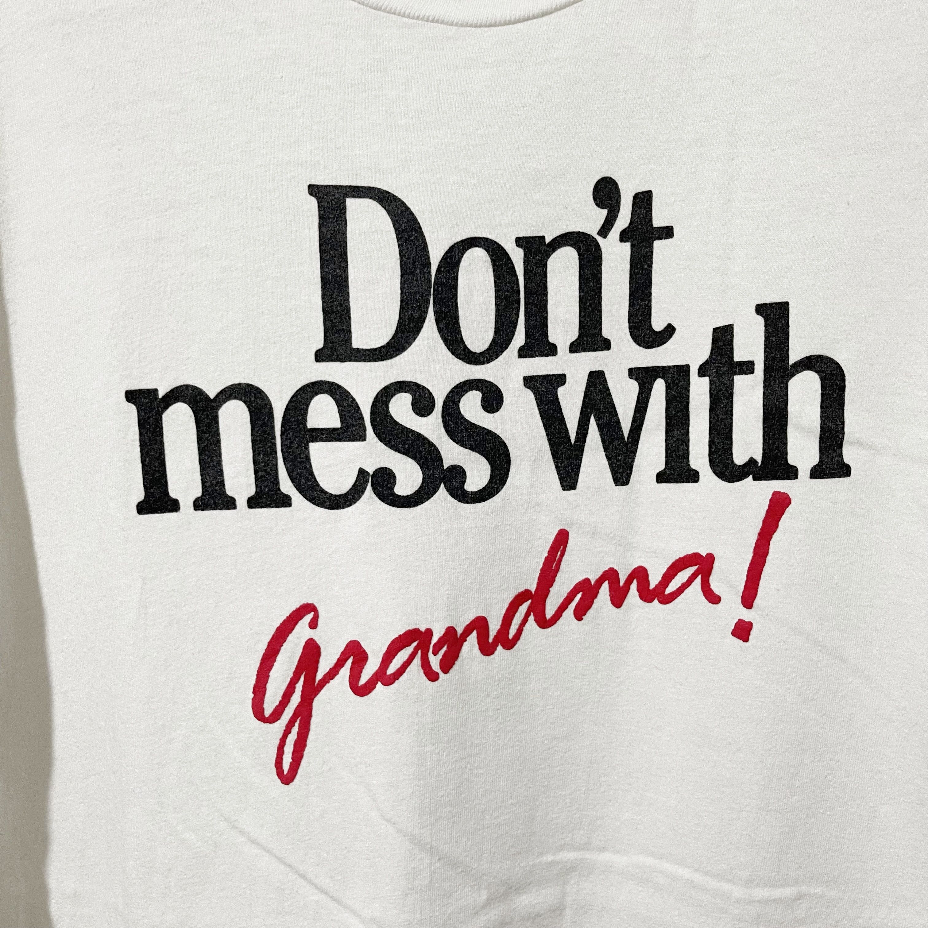 Vintage Vintage 90s “Don’t Mess With Grandma!” T-Shirt Size US L / EU 52-54 / 3 - 2 Thumbnail
