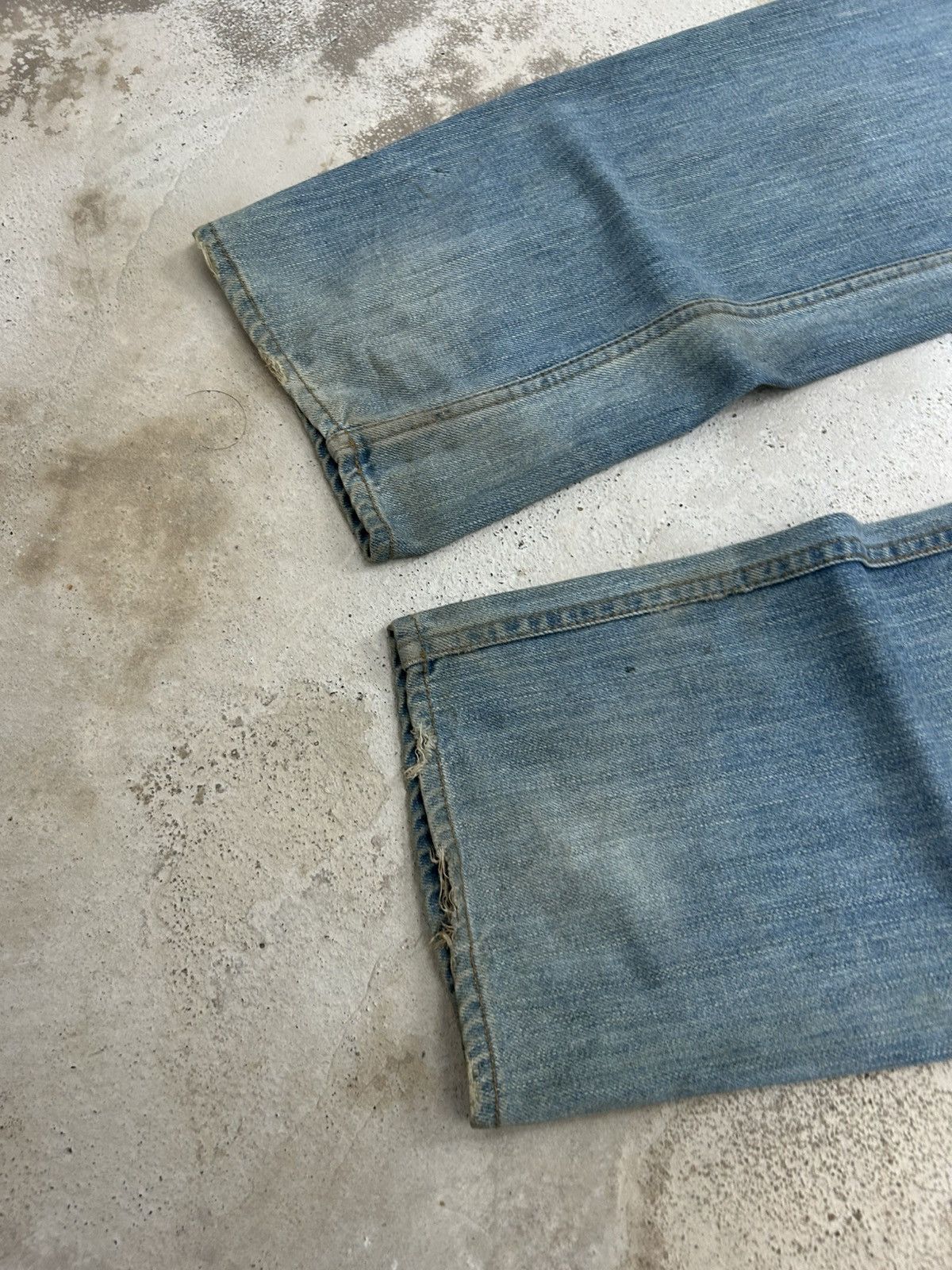 If Six Was Nine Vintage Dominate Double Waist Belt Loop Light Dirty Washed Size US 33 - 16 Thumbnail