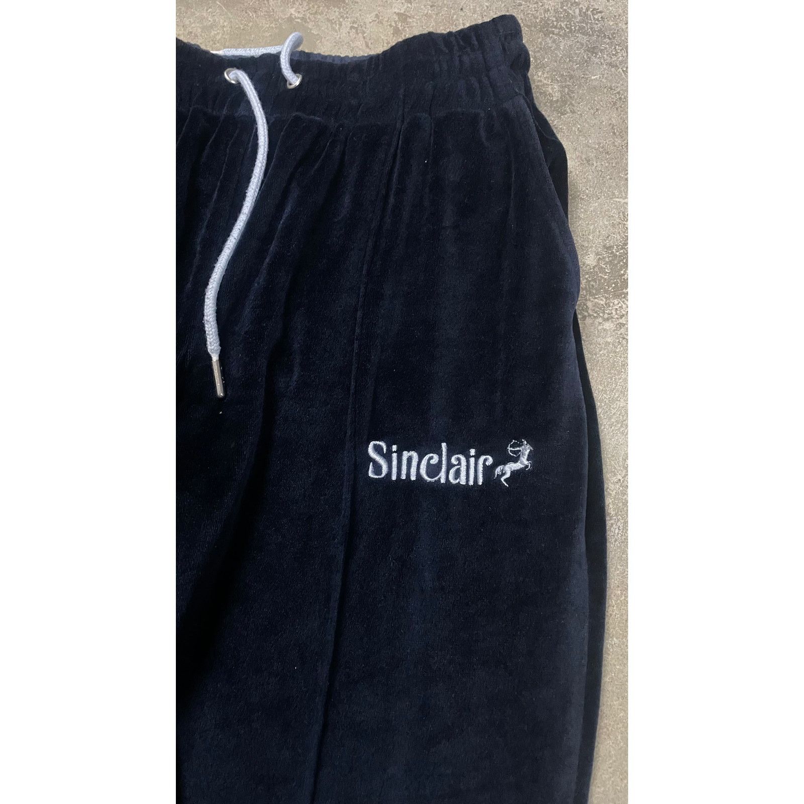 Sinclair Global Sinclar Fleece Sweats Navy Used Medium Size US 32 / EU 48 - 2 Thumbnail