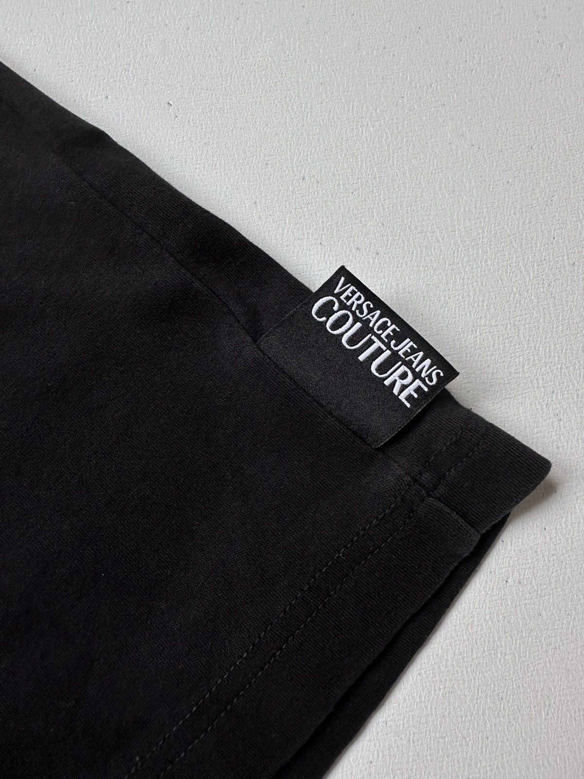 Versace Jeans Couture Versace Jeans Couture Box Logo Tee Oversized Size US XS / EU 42 / 0 - 9 Thumbnail