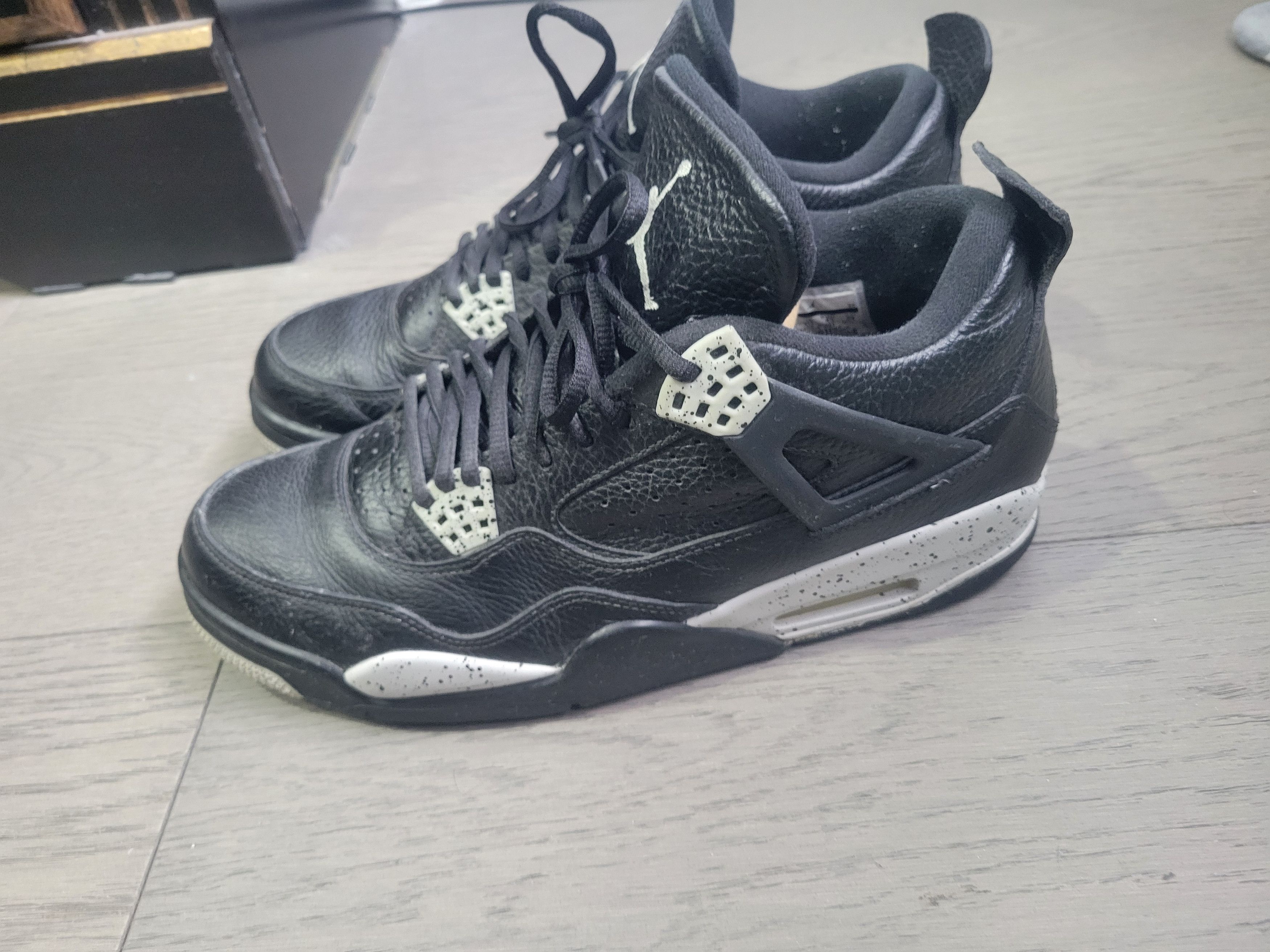 Jordan Brand Jordan Oreo 4's size 11 Size US 11 / EU 44 - 6 Thumbnail