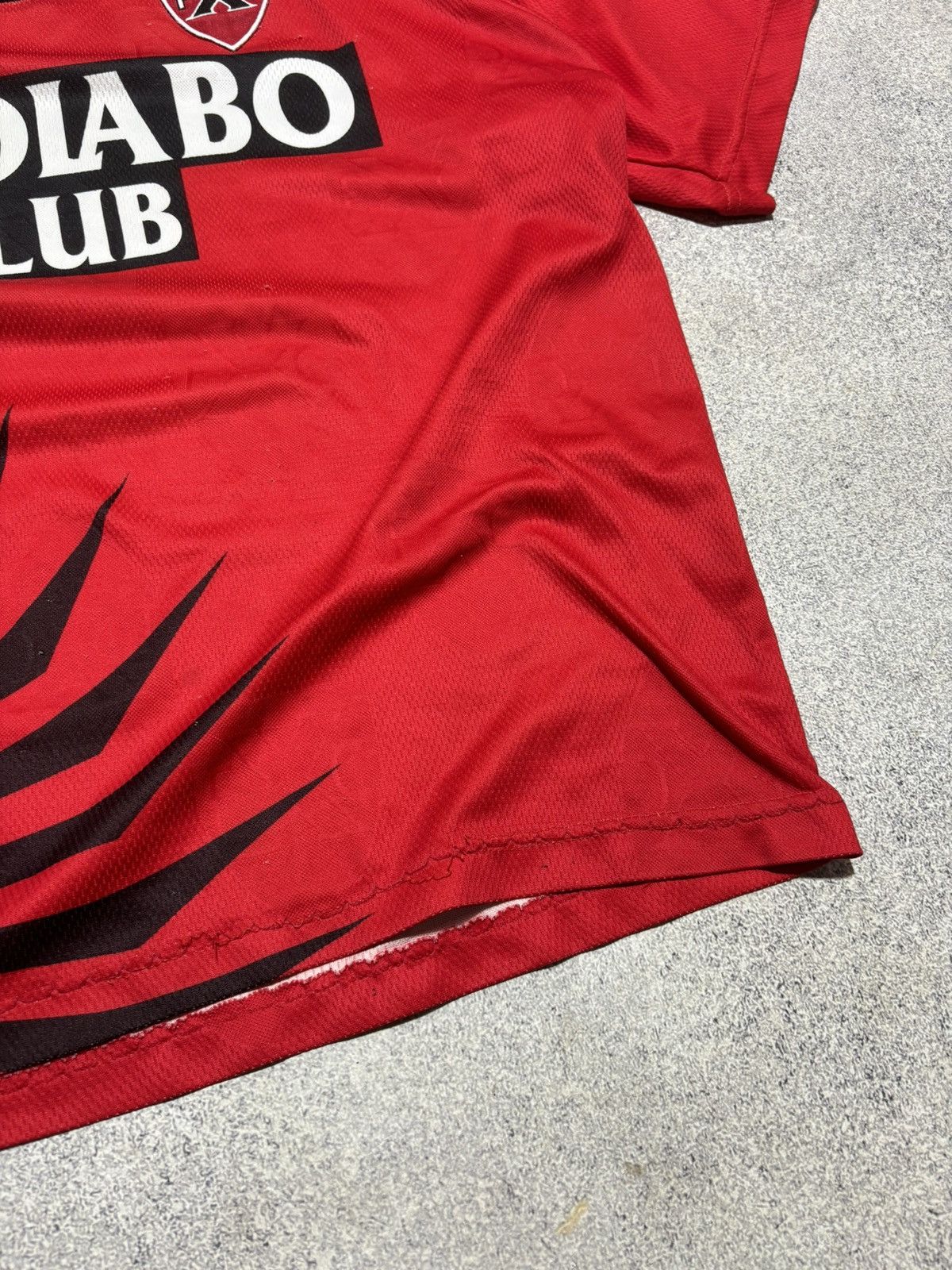 Reebok Neuchatel Xamax 1993 1994 Reebok Home Football Soccer Jersey Size US L / EU 52-54 / 3 - 5 Thumbnail