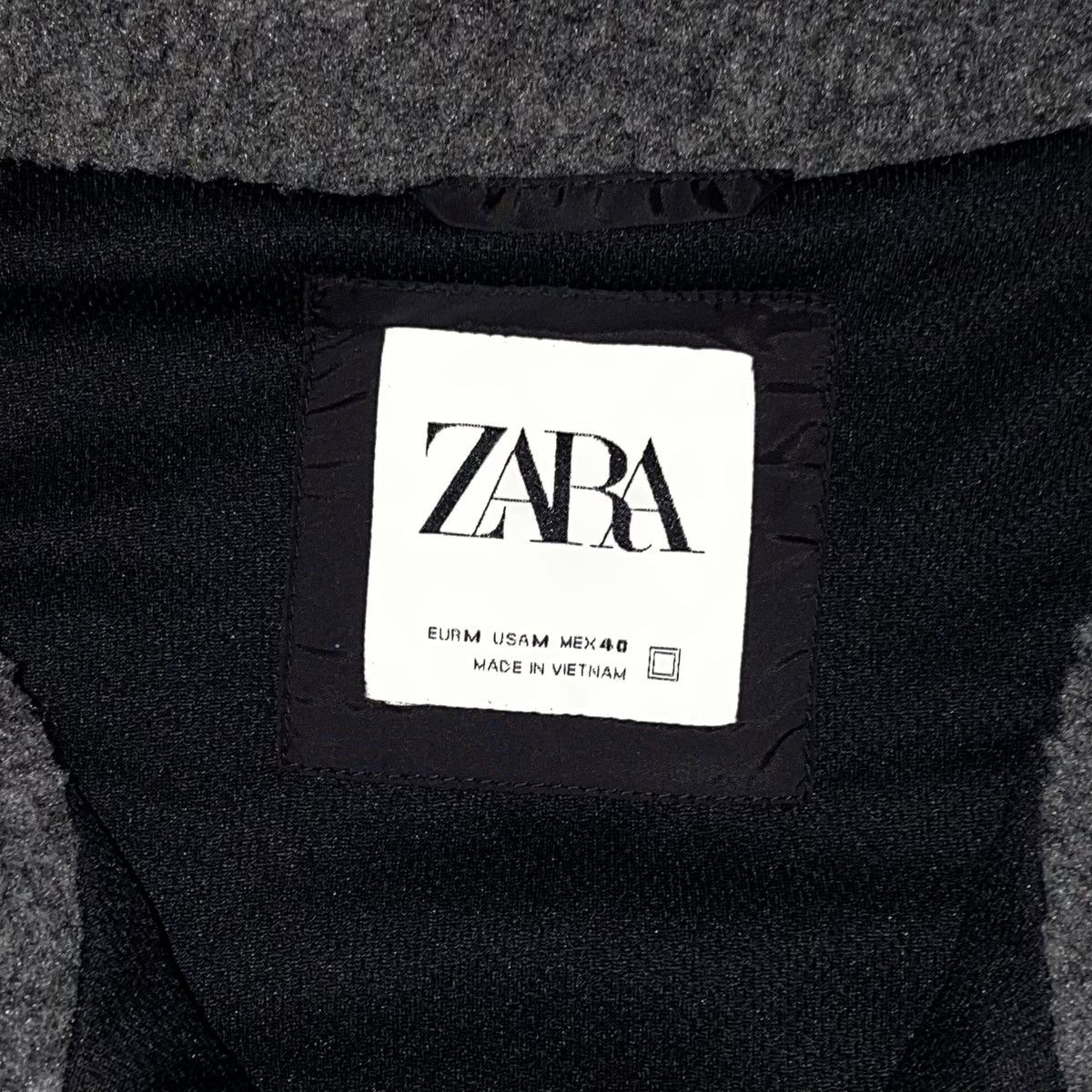 Zara Zara Men Sleeveless Vest Size US M / EU 48-50 / 2 - 2 Thumbnail