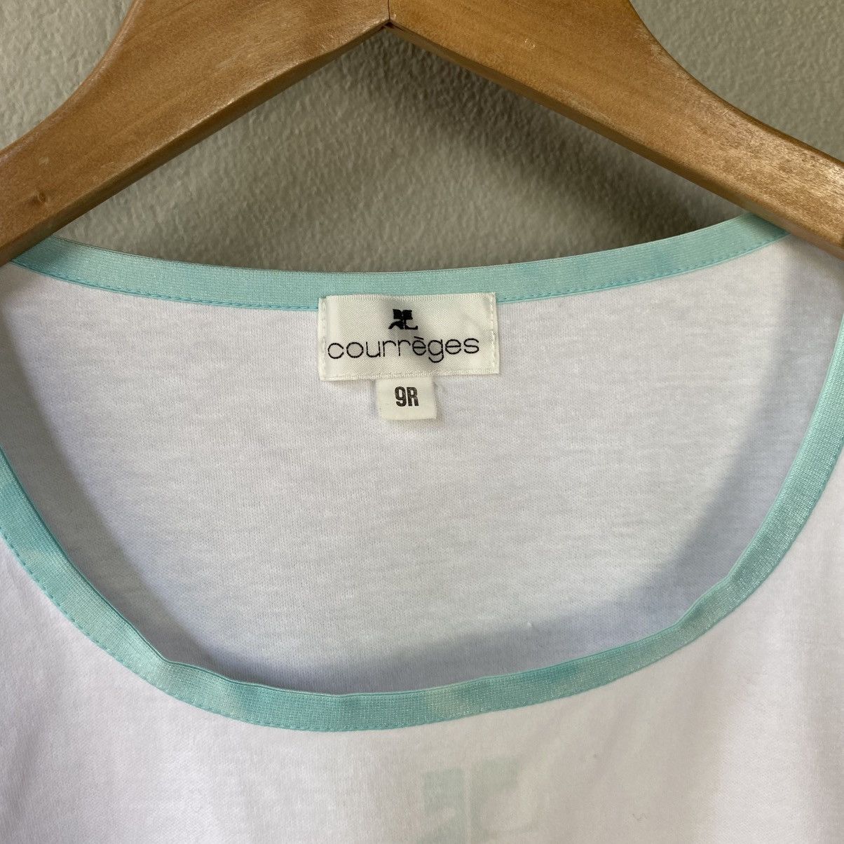 Courreges Courreges White Scoop Neck T-Shirt with Mint Trim Size S / US 4 / IT 40 - 3 Thumbnail