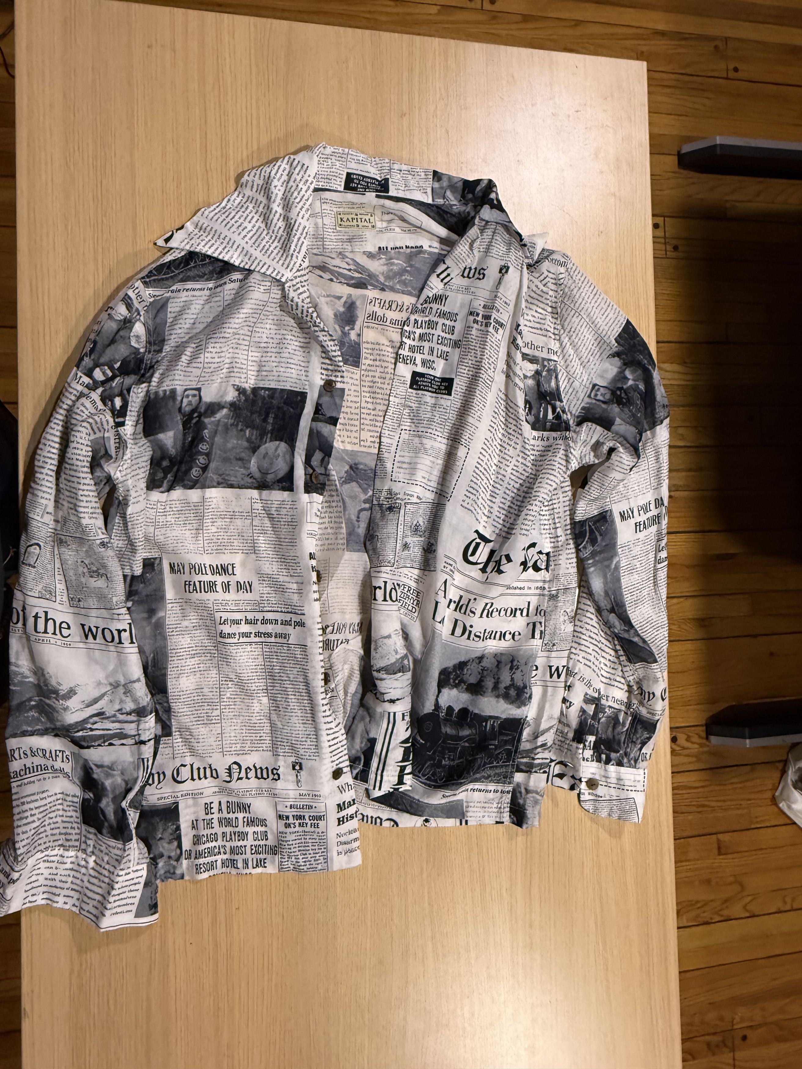 Kapital KAPITAL Silk-Rayon Pueblo Newspaper Aloha Shirt new Size US L / EU 52-54 / 3 - 1 Thumbnail