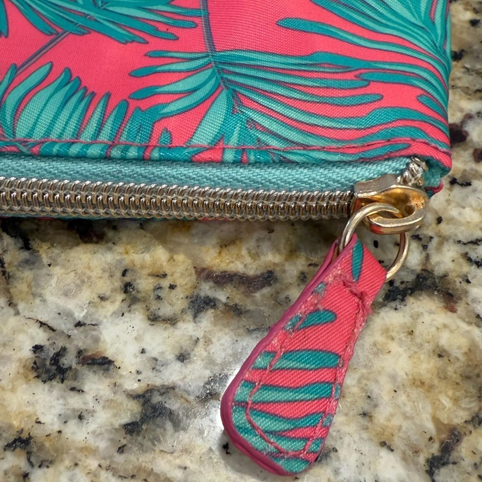 Other Tropical floral pineapple colorful set of mini bags Size ONE SIZE - 7 Thumbnail