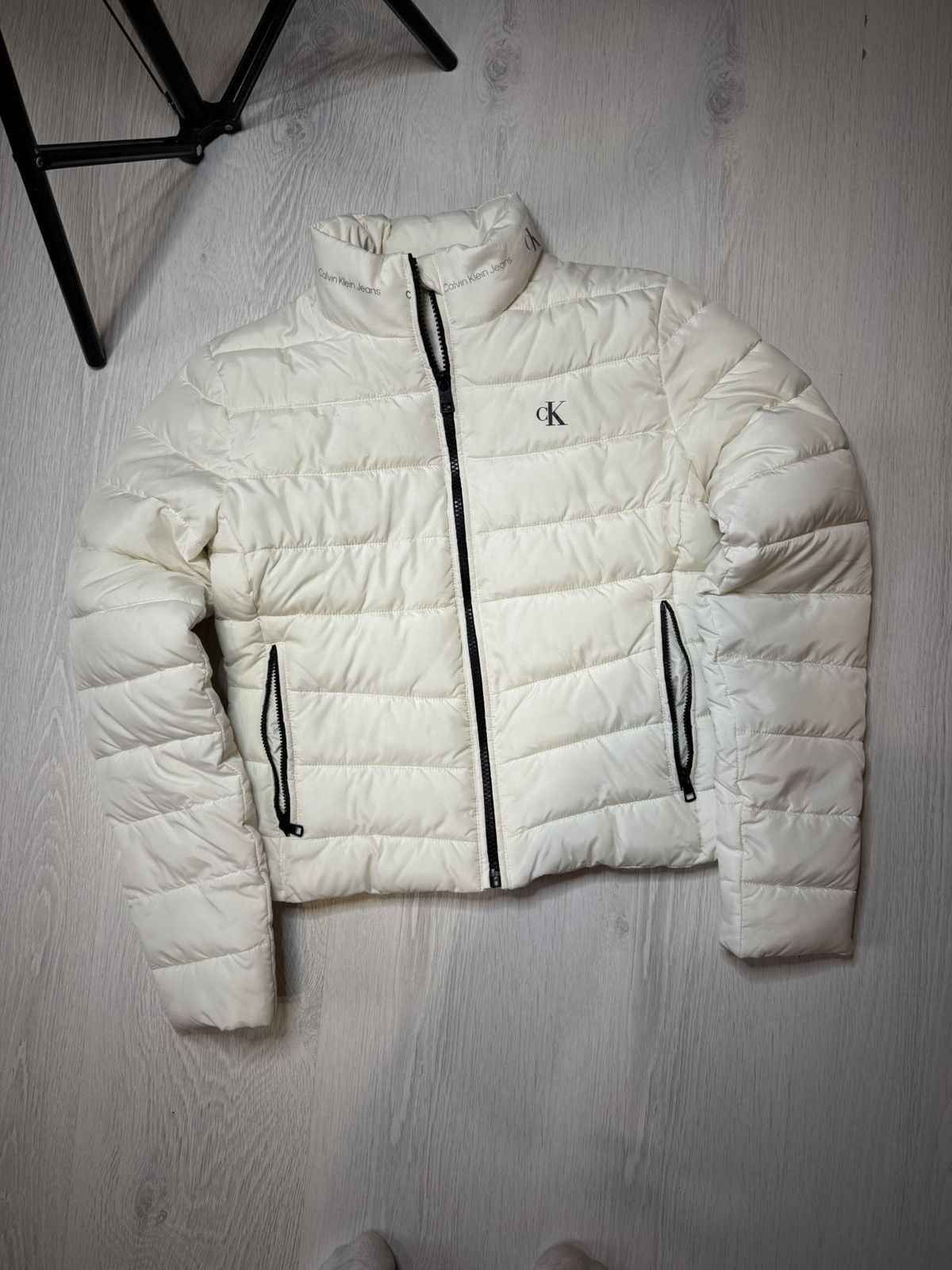 Calvin Klein Calvin Klein Jeans Puffer Jacket Size xs New Size XS / US 0-2 / IT 36-38 - 2 Thumbnail