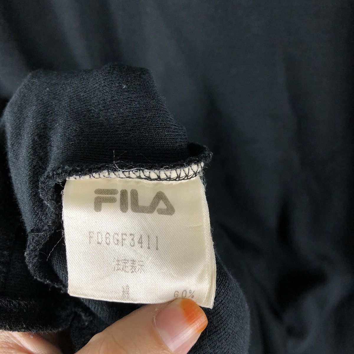 Fila FILA Tri Color Rare Logo Design Crewneck Sweatshirt Size US M / EU 48-50 / 2 - 7 Thumbnail