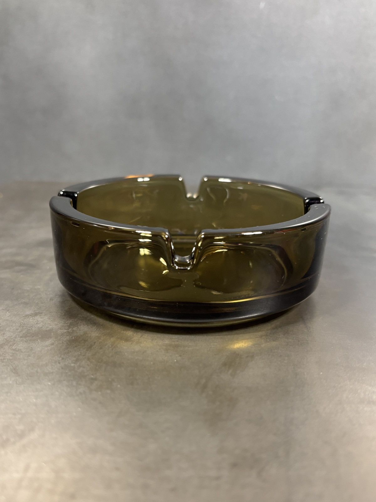 Vintage 1970s Vintage Ashtray Smoked Glass Made in France MCM Ash Size ONE SIZE - 13 Thumbnail