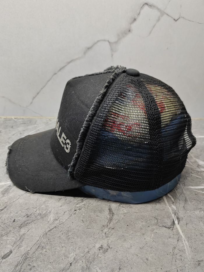 Vintage Vintage 1piu1uguale3 Distressed Style Trucker Hat Cap Size ONE SIZE - 4 Thumbnail