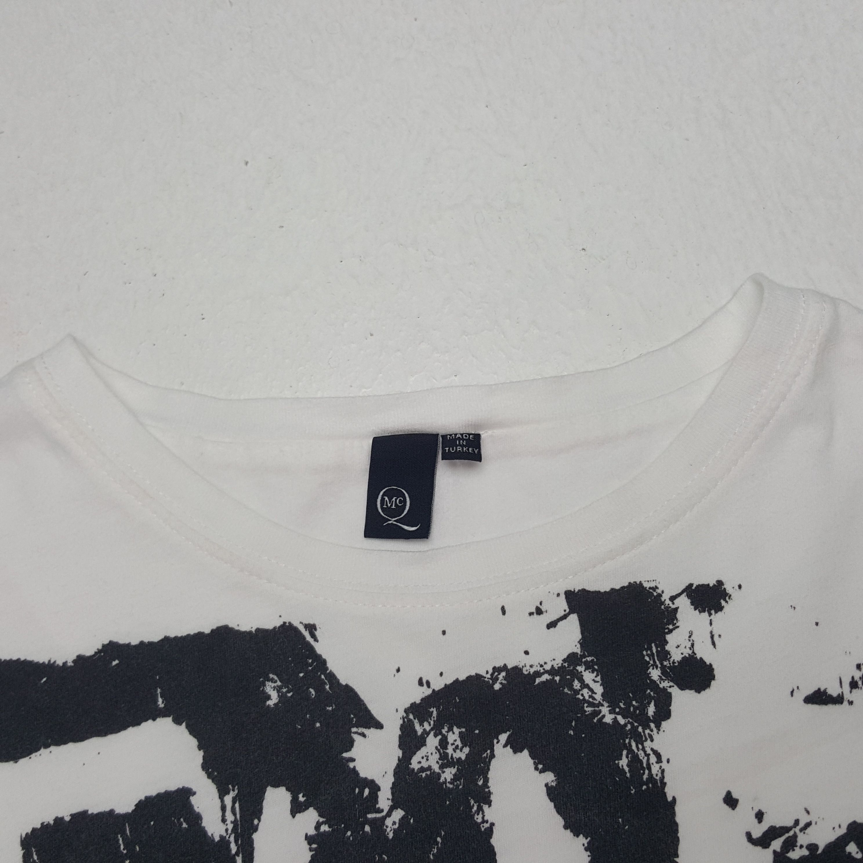 Alexander McQueen × MCQ × Vintage Vintage The McQs MC Queen Alexander McQueen Tshirt Size US S / EU 44-46 / 1 - 4 Thumbnail
